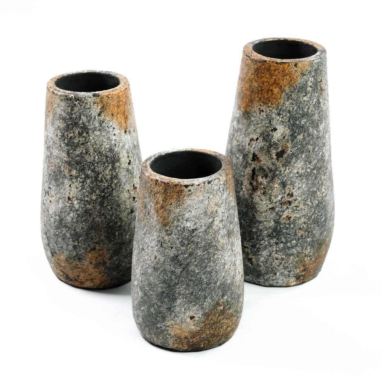The Spooky Vase - Antique Grey - M - Bambuá