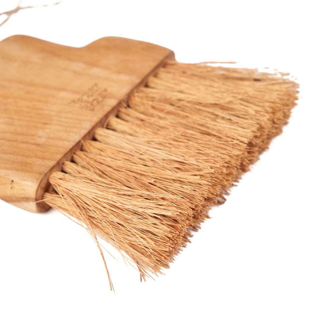 The Osta Brush - Natural - Bambuá