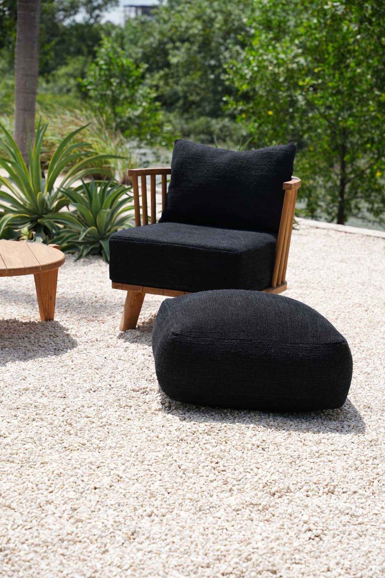 The Comfy Pouffe - Black - Bambuá