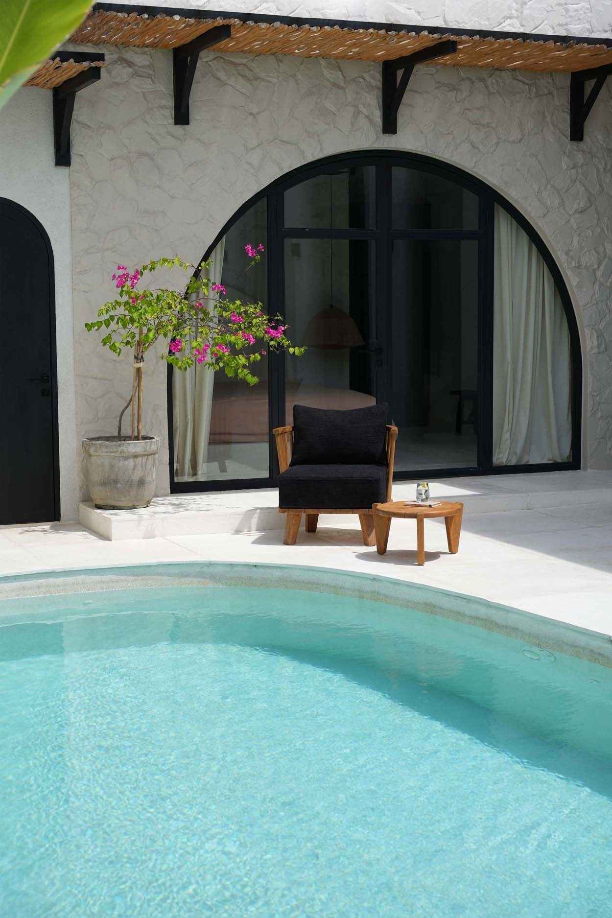 The Malawi One Seater - Natural Black - Bambuá