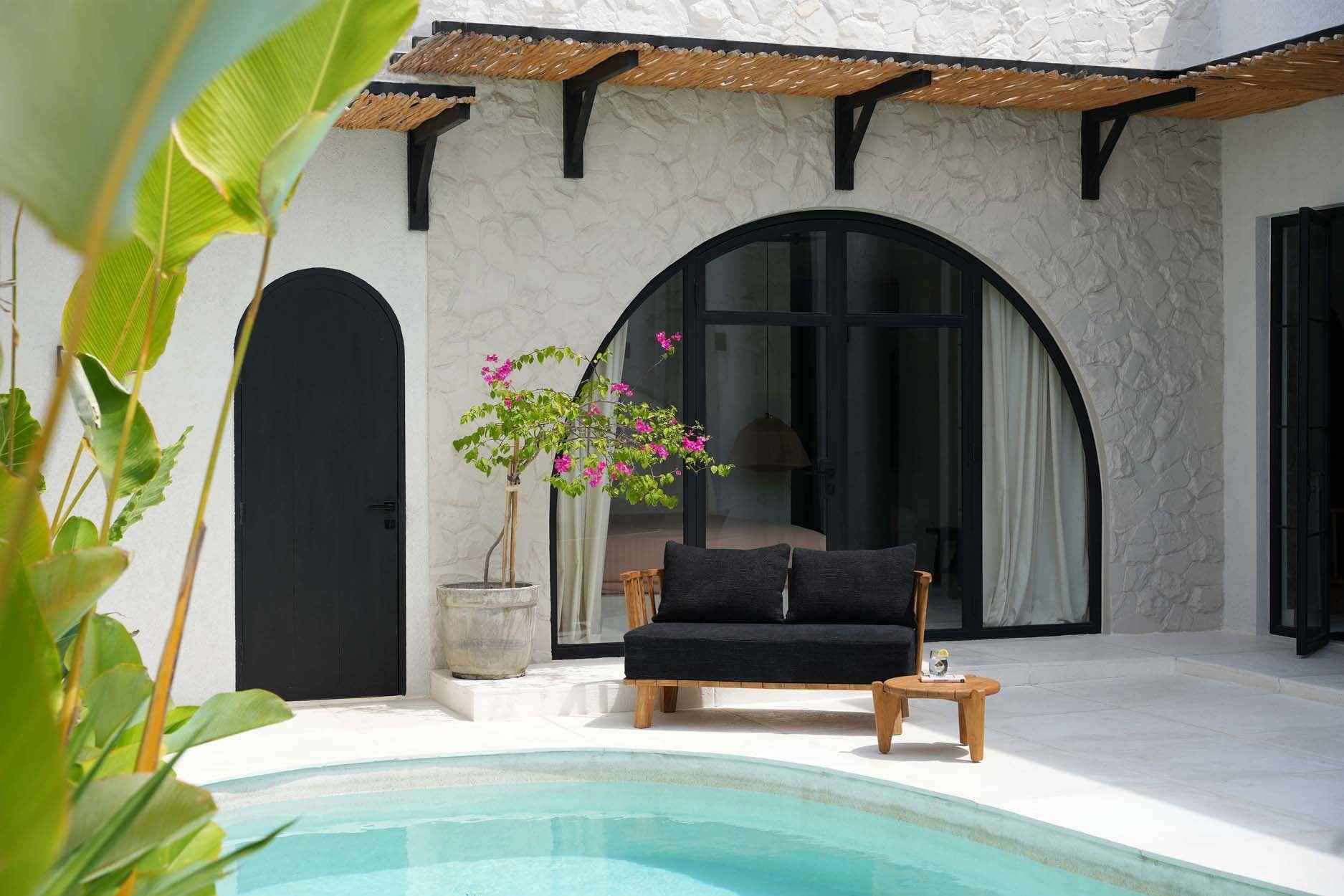 The Malawi Two Seater - Natural Black - Bambuá