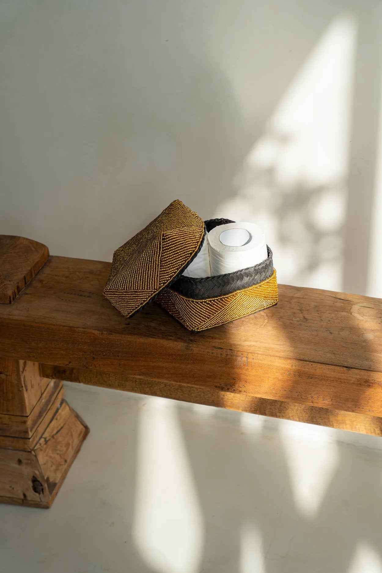 The Beaded Basket - Gold - M - Bambuá