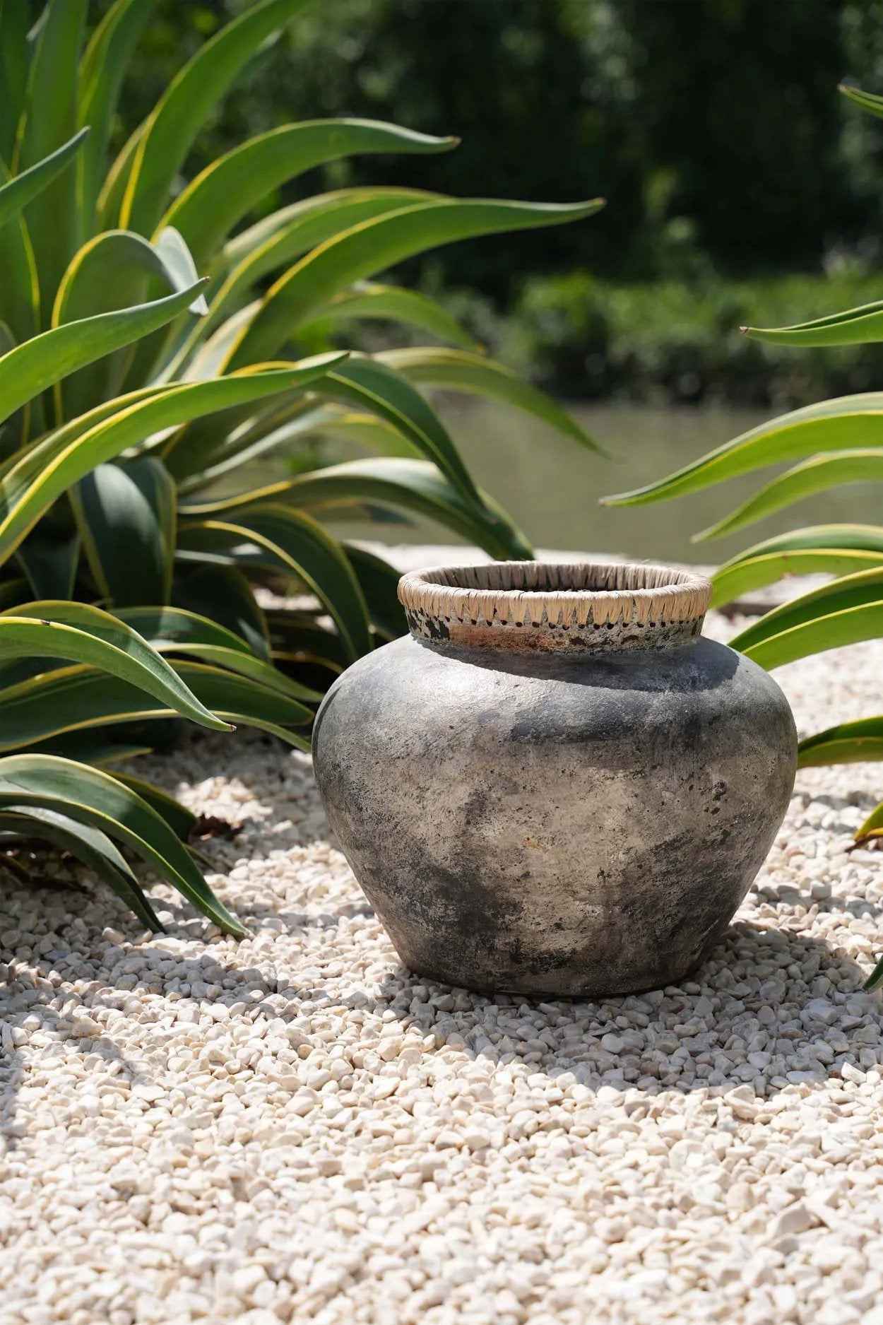 The Styly Vase - Antique Grey - L - Bambuá