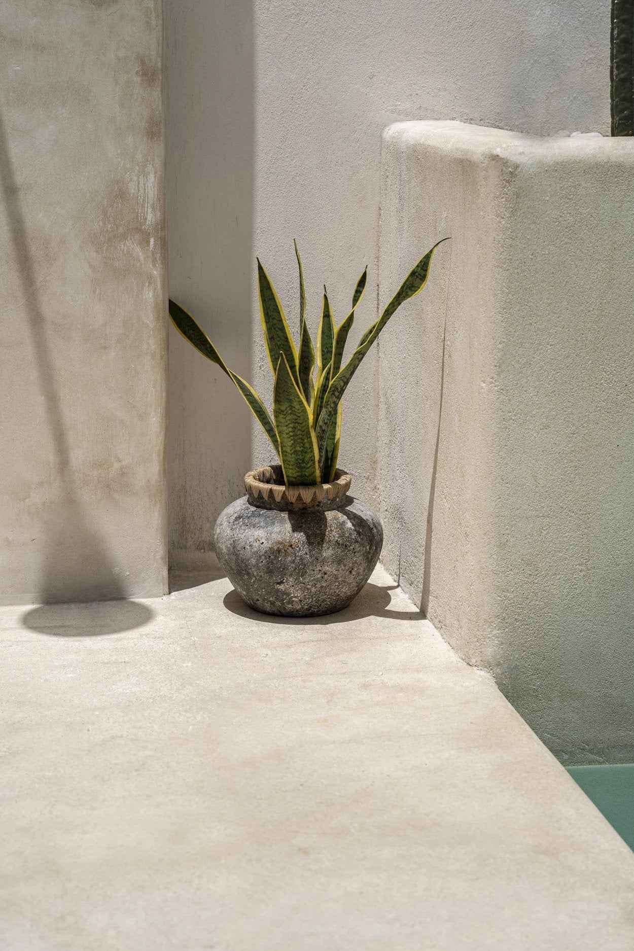The Styly Vase - Antique Grey - L - Bambuá