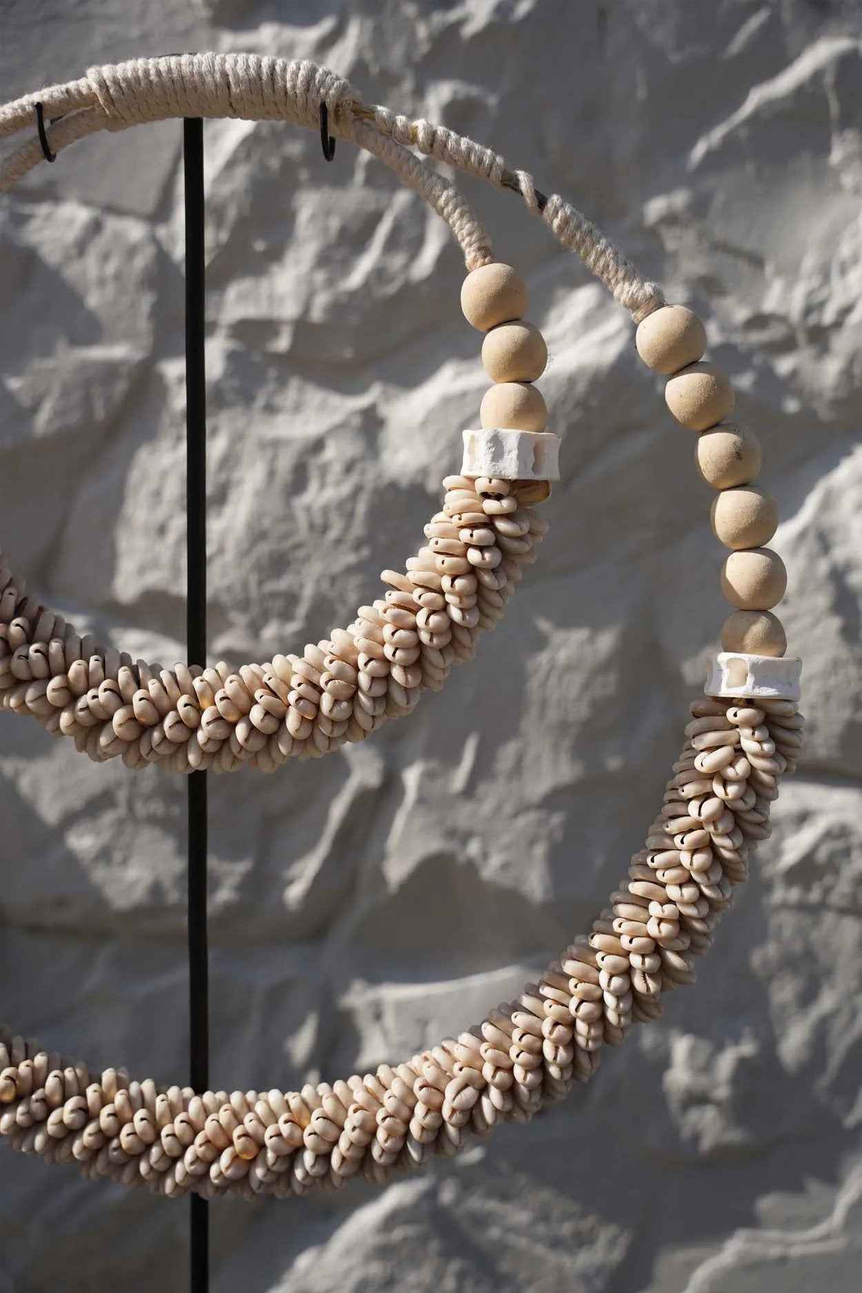The Double Shell Necklace On Stand - Natural - Bambuá