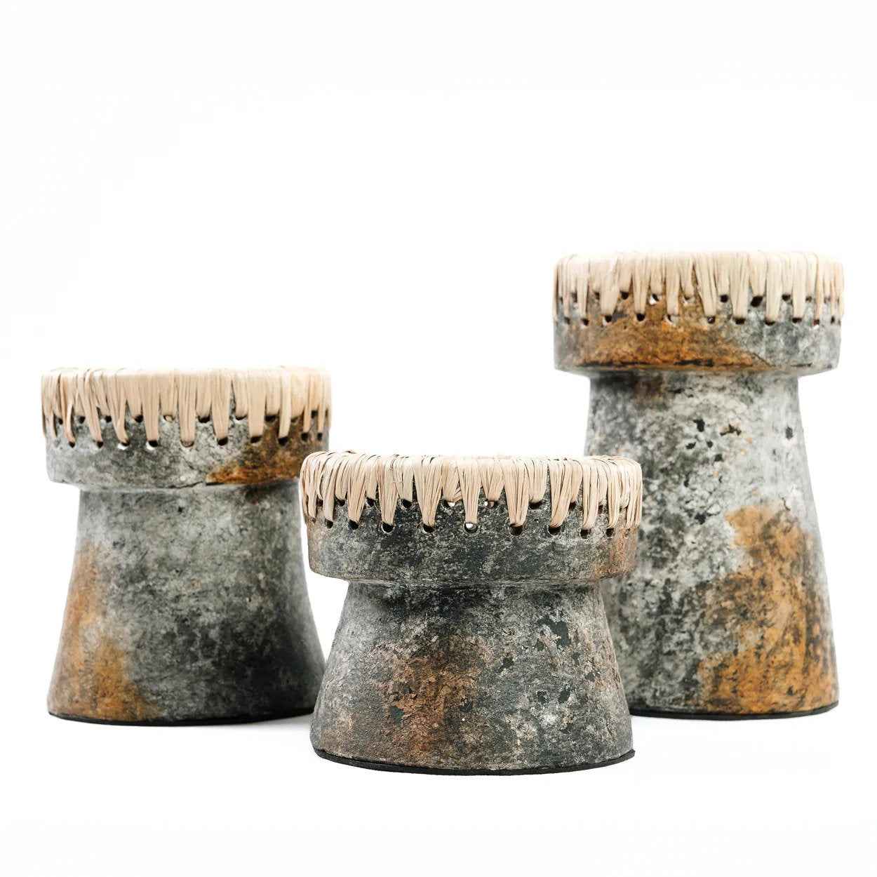 The Pretty Candle Holder - Antique Grey - L - Bambuá