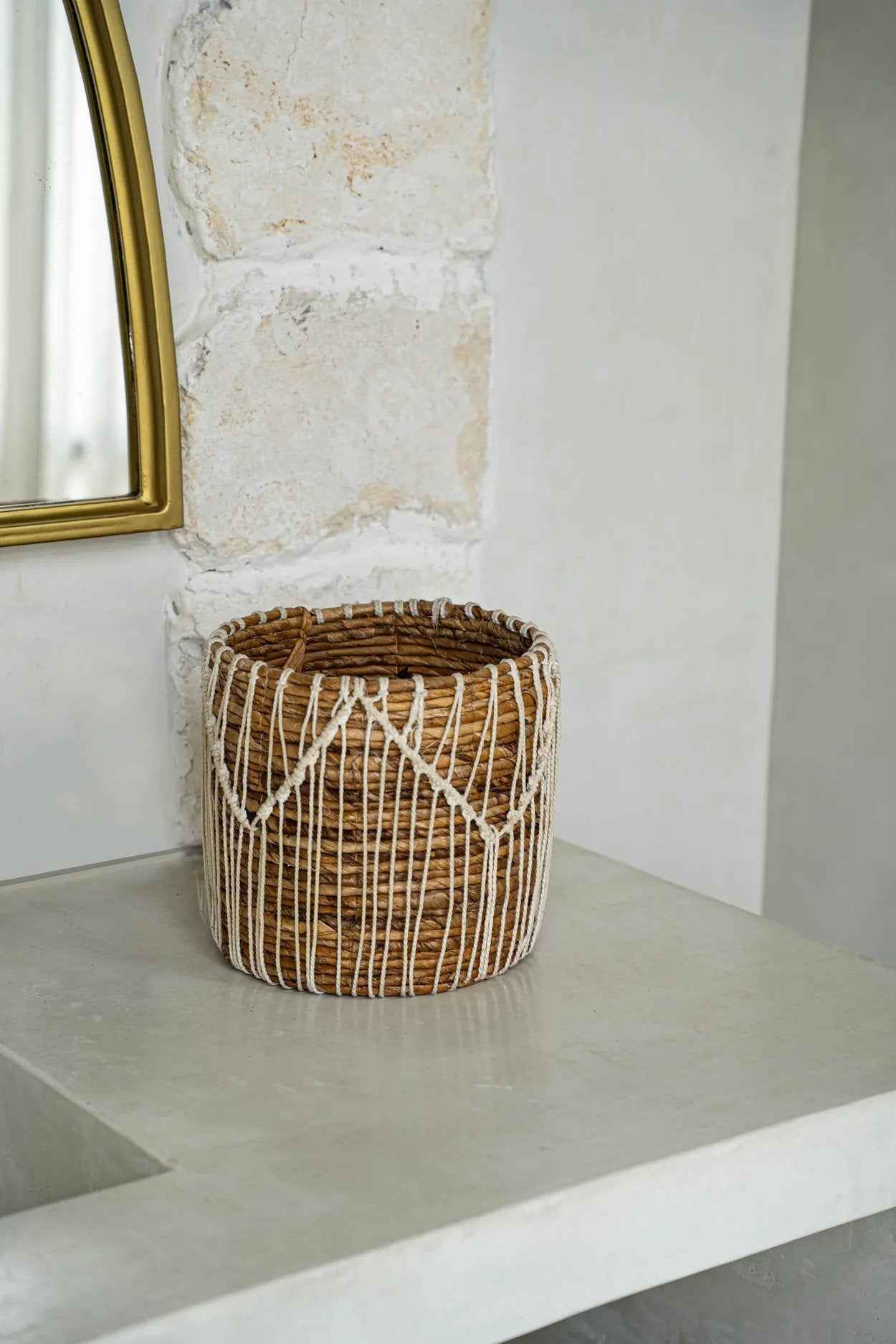 The Macra - mazing Basket - Natural White - M - Bambuá