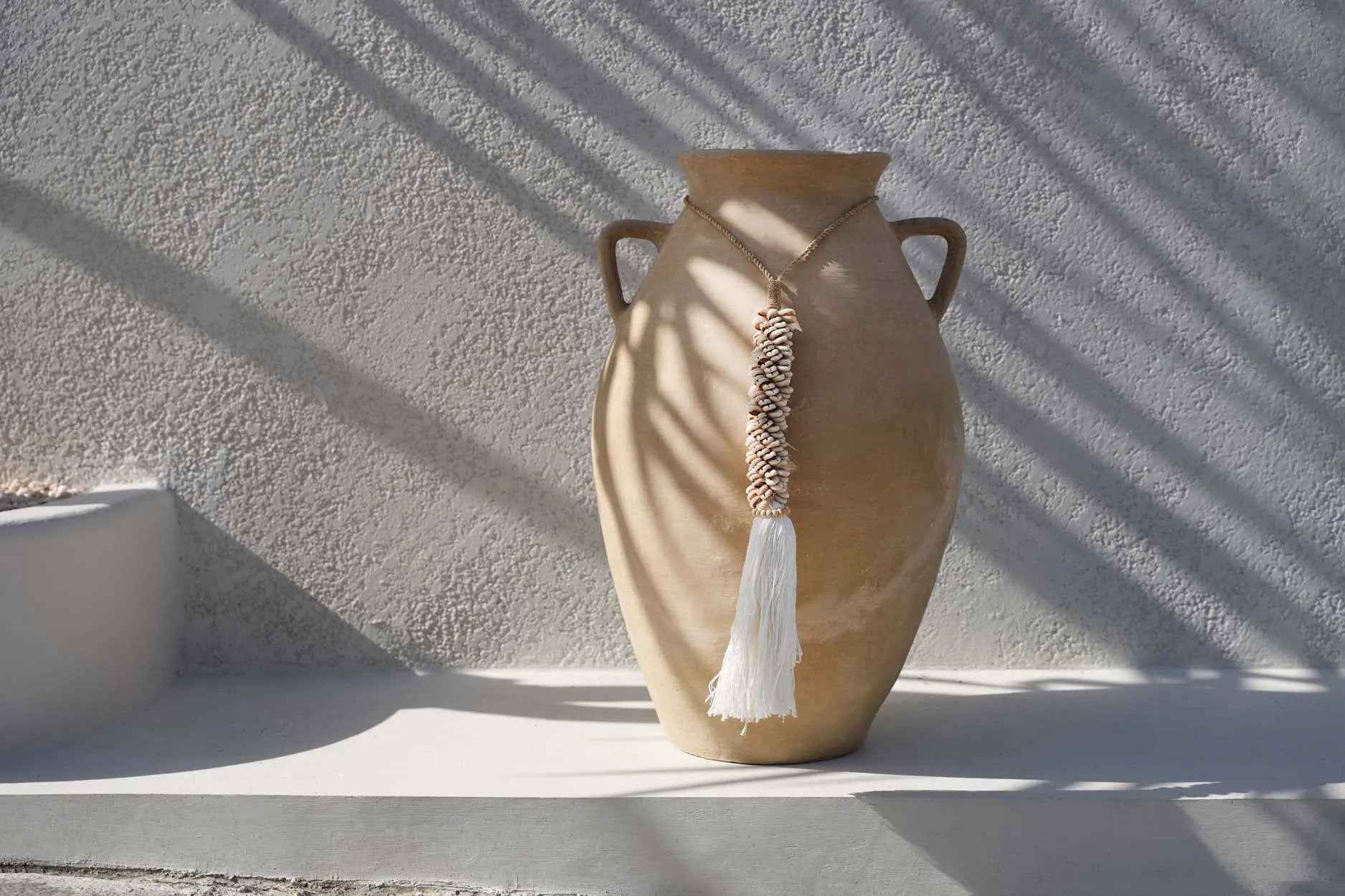 The Cowrie & Cotton Tassel - Natural - Bambuá
