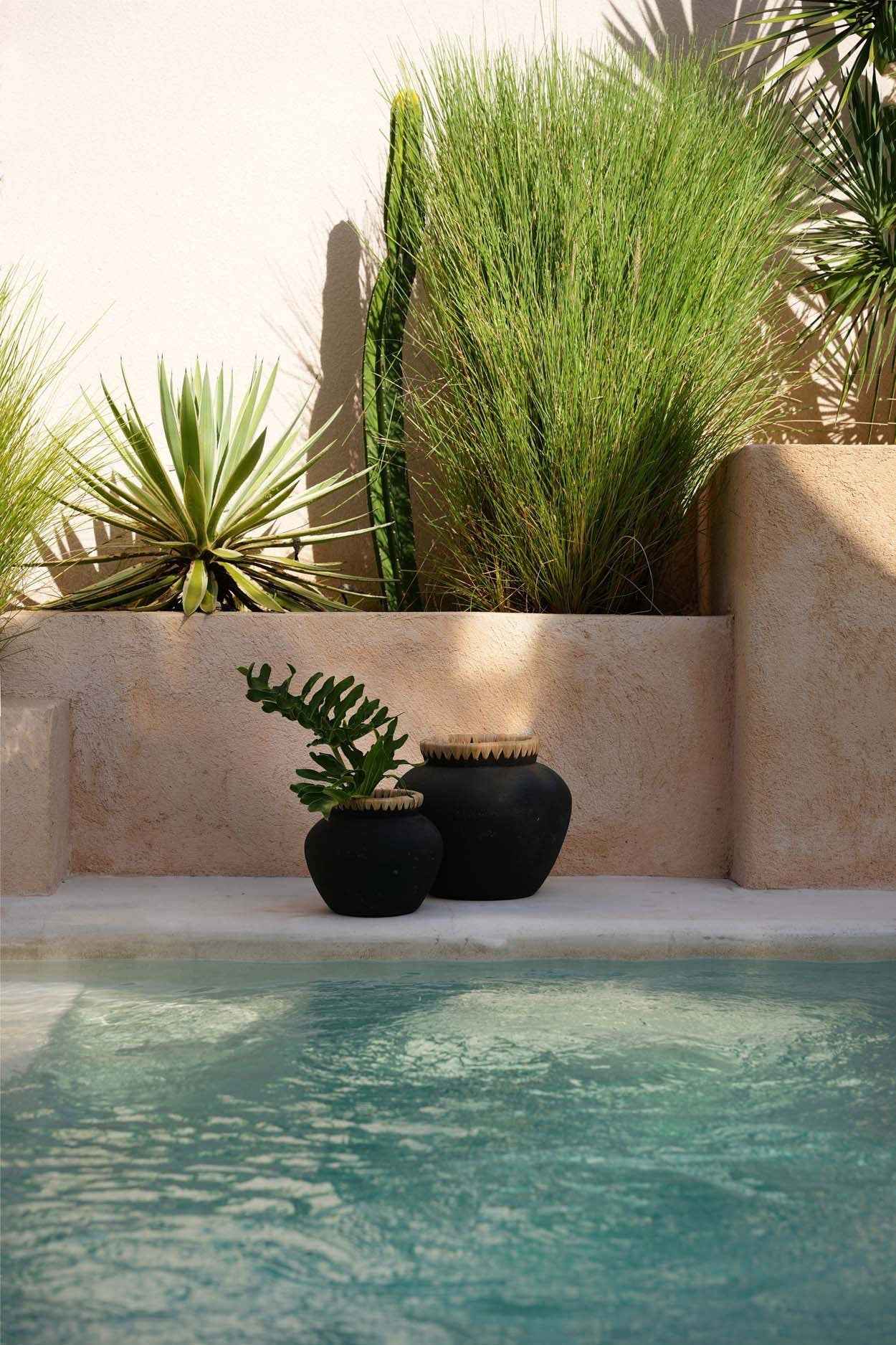 The Styly Vase - Black Natural - L - Bambuá