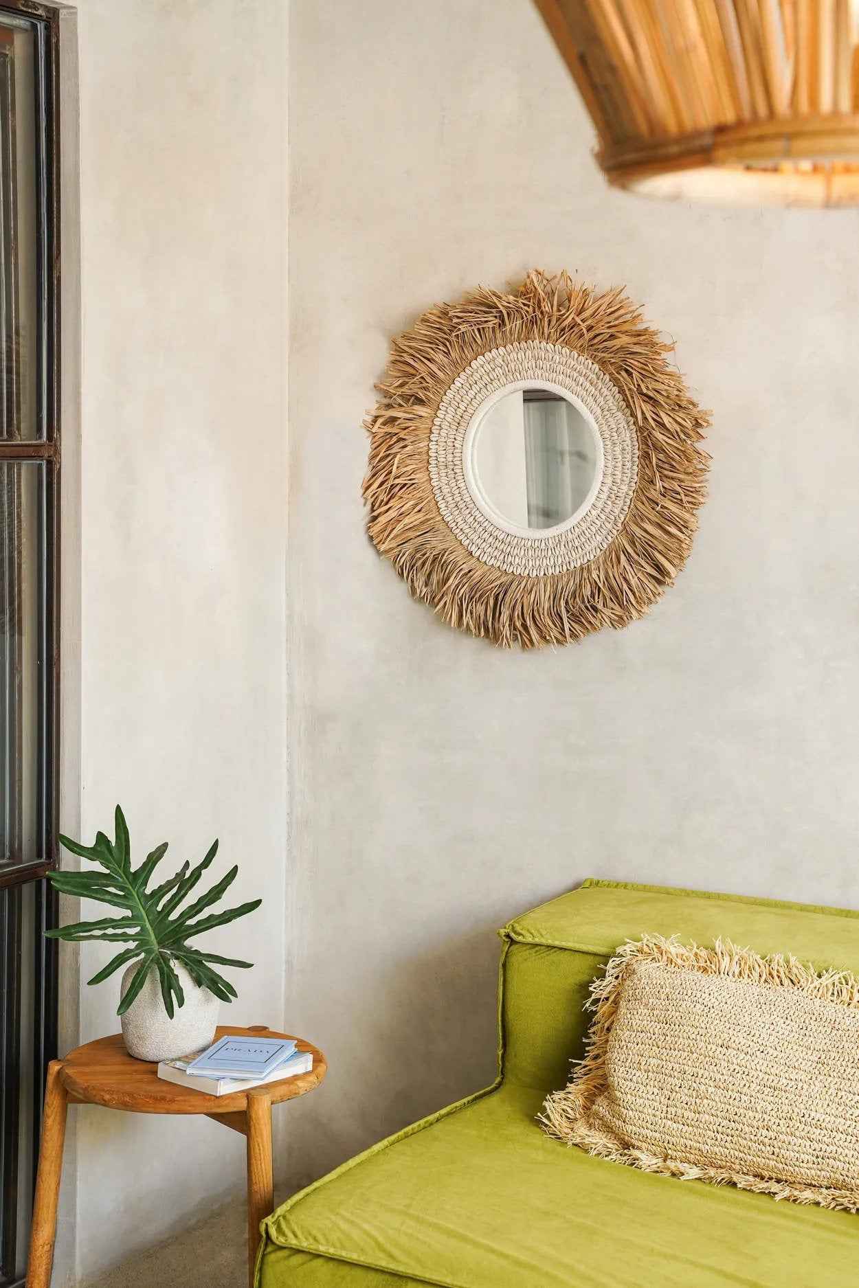 The Raffia Cowrie Mirror - Natural White - Bambuá