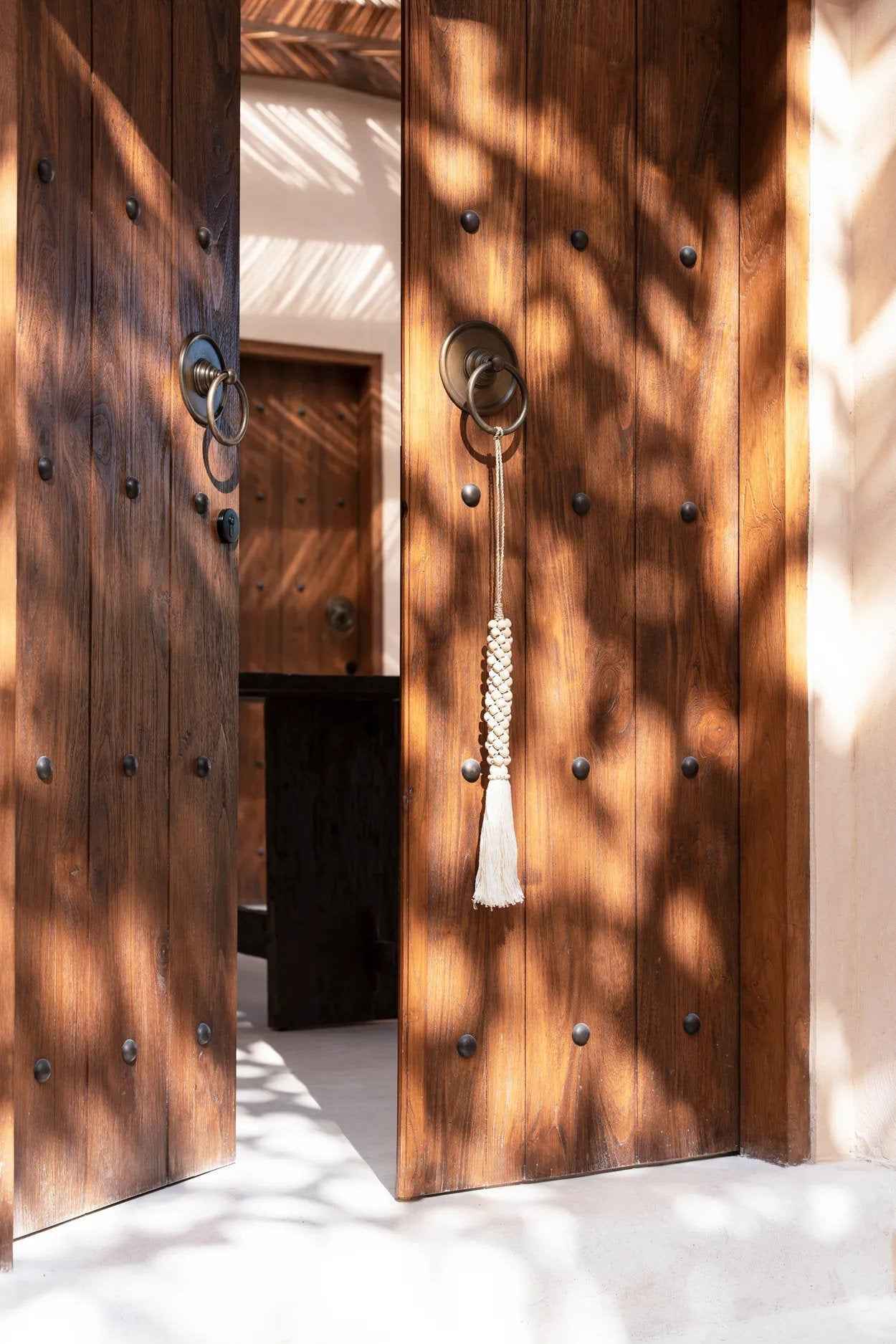 The Wooden Beads with Cotton Tassel - Natural White