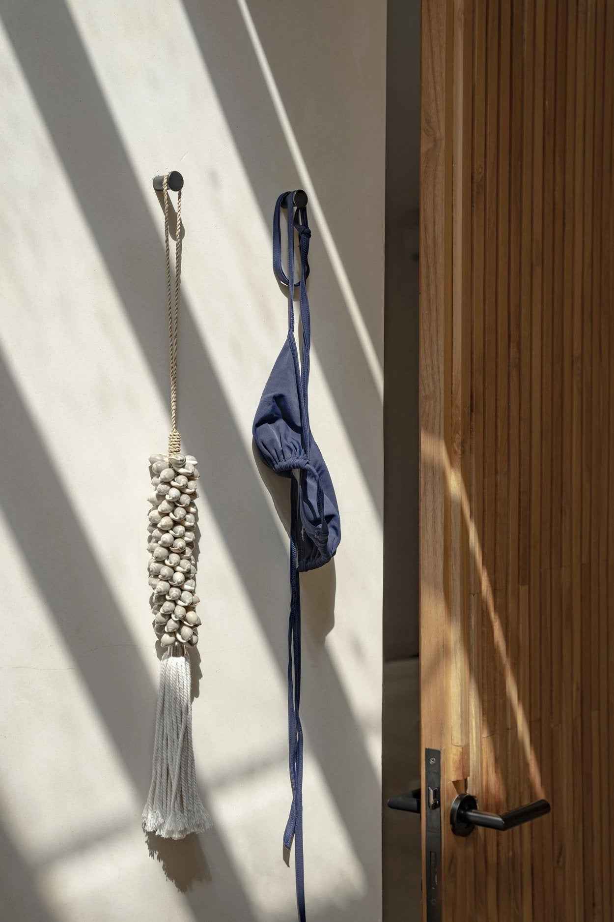 The Shell & Cotton Tassel - Grey - Bambuá