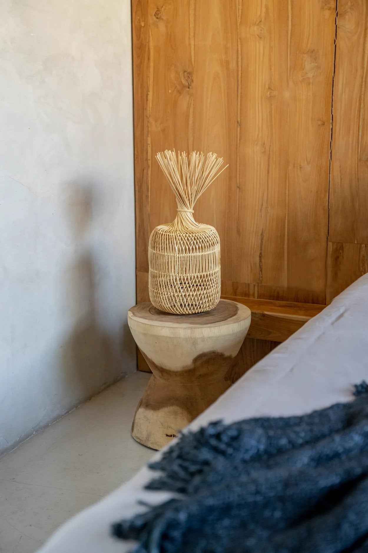 The Dumpling Floor Lamp - Pendant - Natural - S - Bambuá