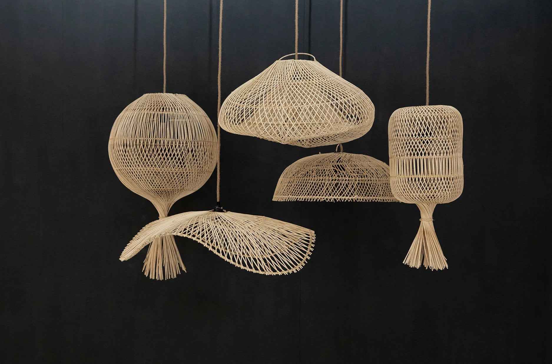 The Dumpling Floor Lamp - Pendant - Natural - L - Bambuá