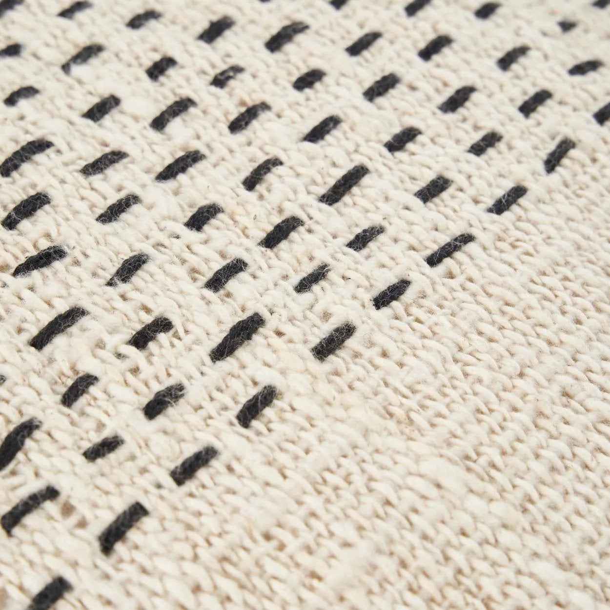 The Misty Cushion Cover - Natural Black - Bambuá