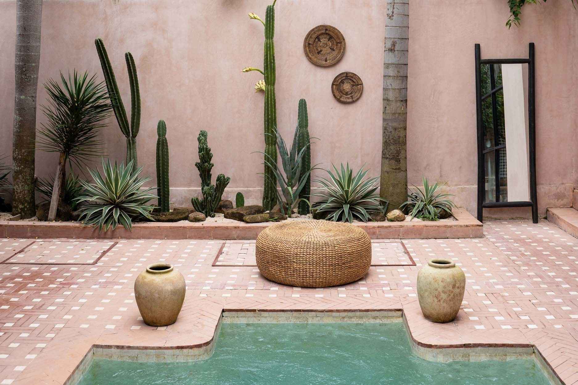 The Hyacinth Pouffe - Natural - M - Bambuá