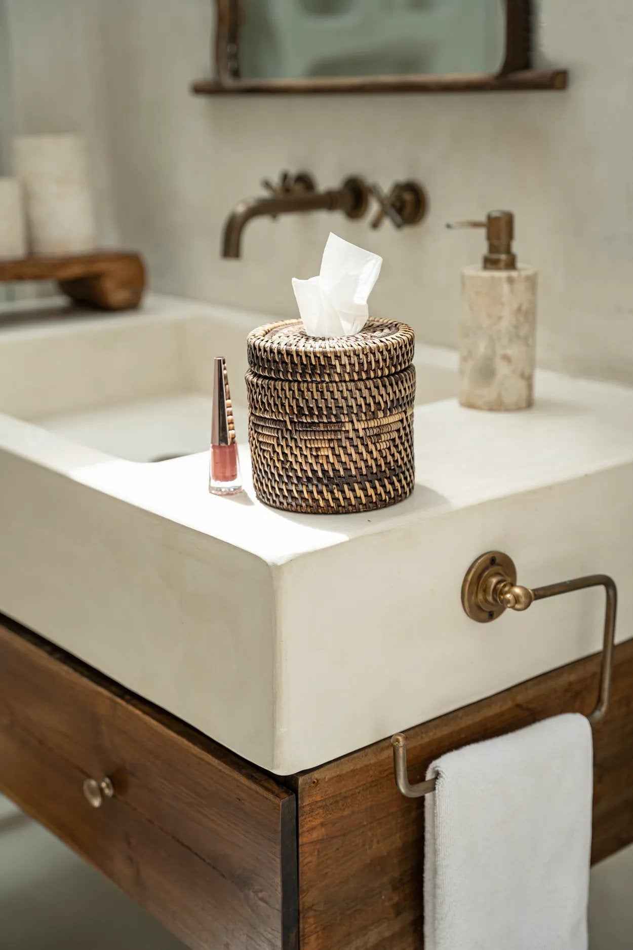 The Colonial Tissue Box - Natural Brown - Bambuá