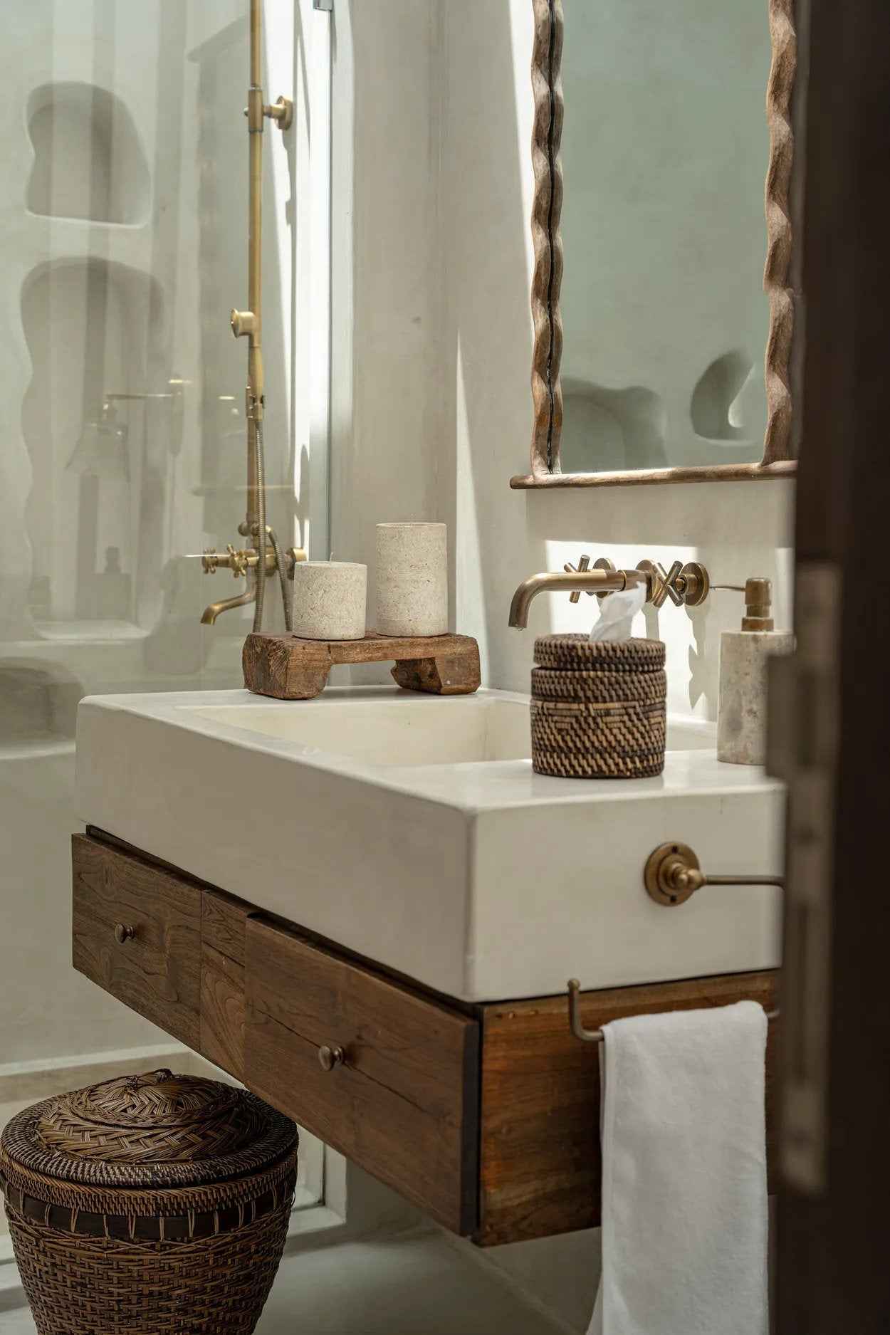 The Colonial Tissue Box - Natural Brown - Bambuá