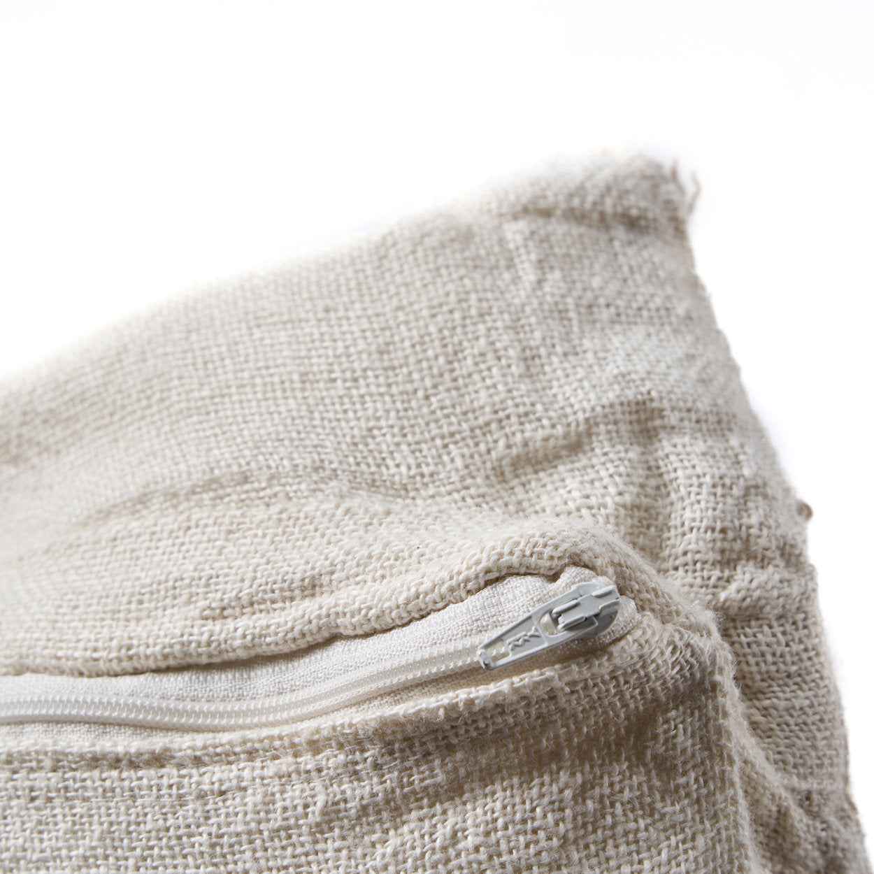 The Linen Threads Cushion Cover - White Natural - Bambuá