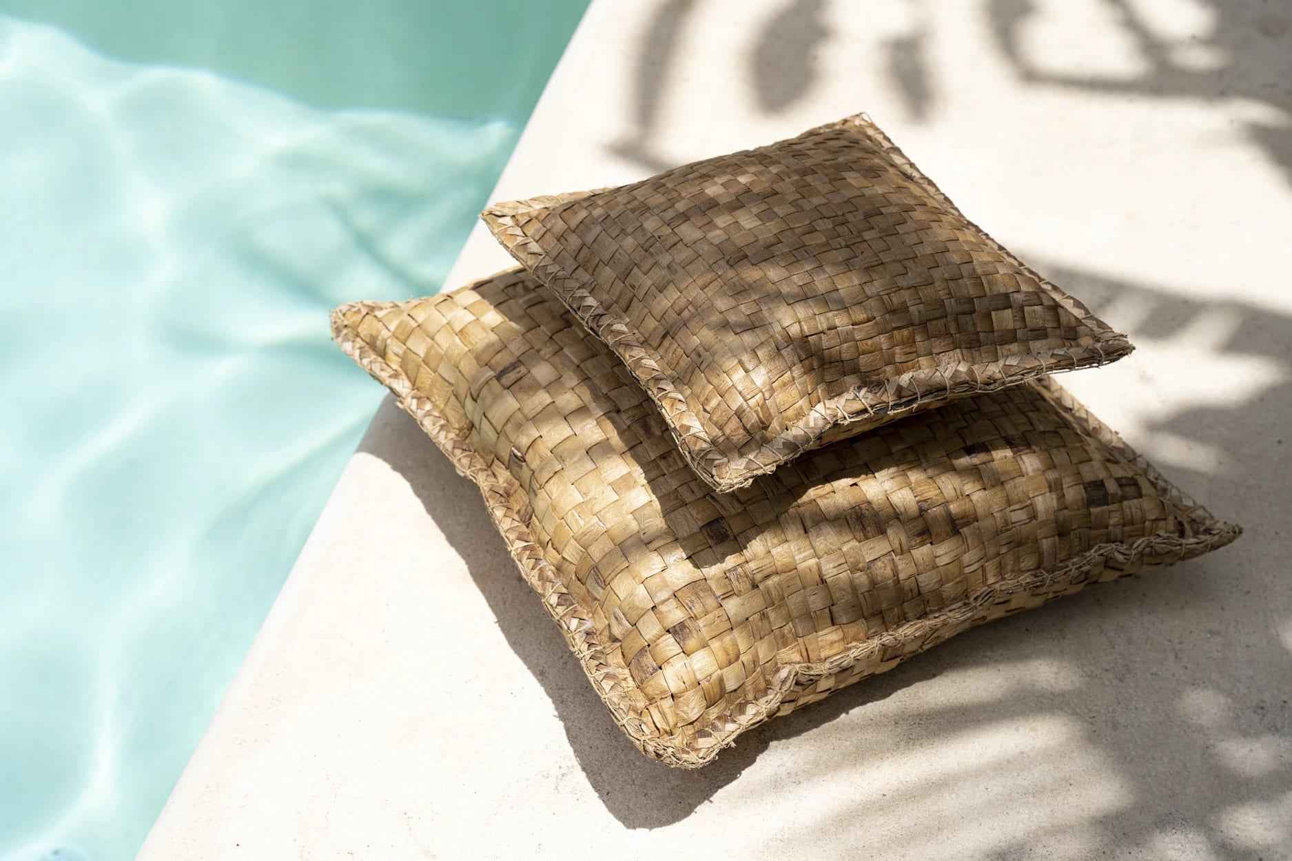The Hyacinth Cushion - 60x60 - Bambuá