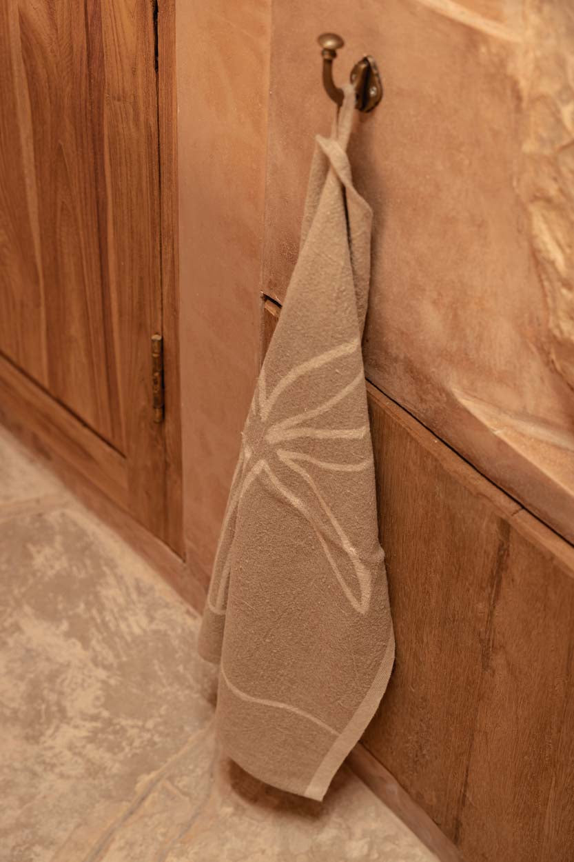 The Linen Palm Tree Kitchen Towel - Natural White - 50x70