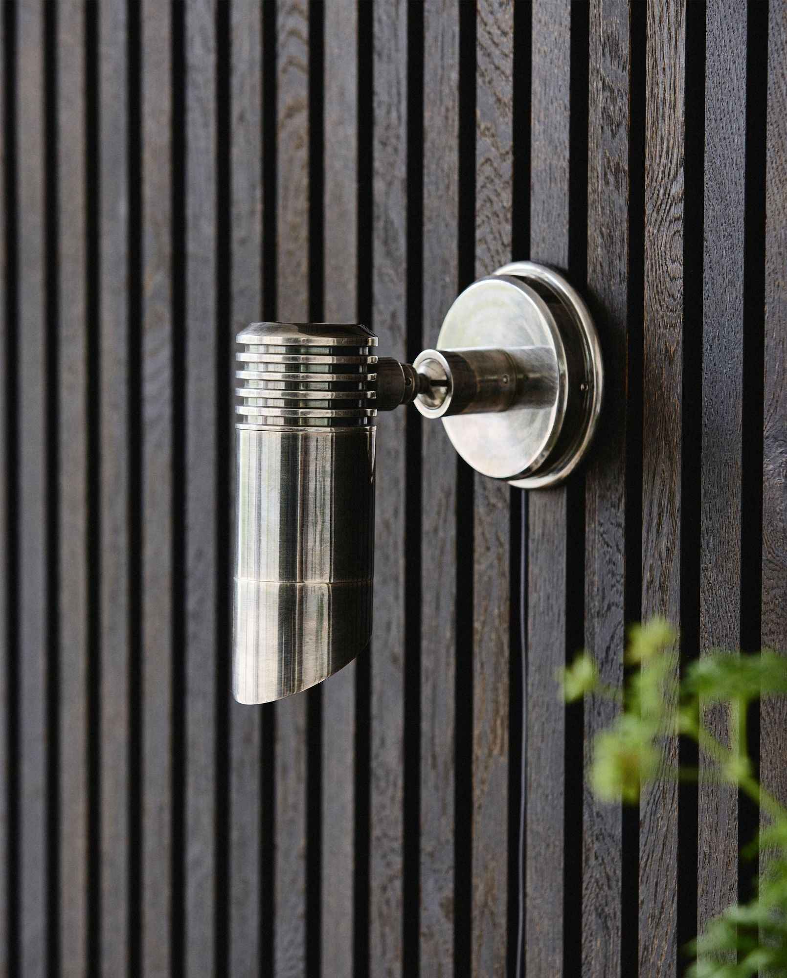 BRAGI wall lamp, outdoor - chrome - Bambuá