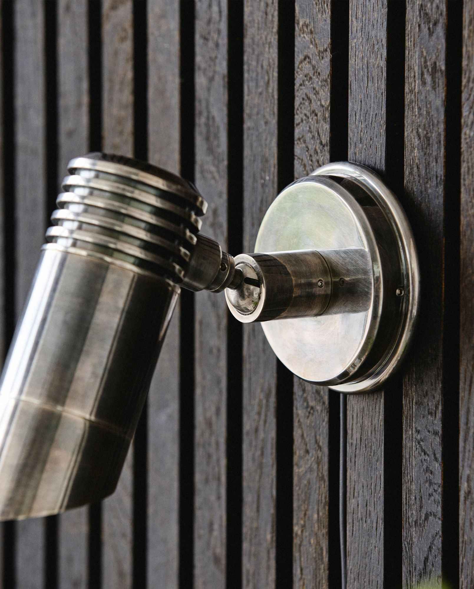 BRAGI wall lamp, outdoor - chrome - Bambuá