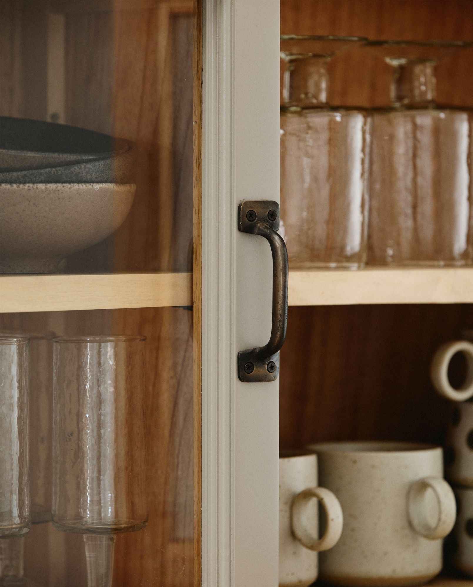 Nordal VIVA Wall Cabinet – 2 Doors, Grey Gmelina Wood