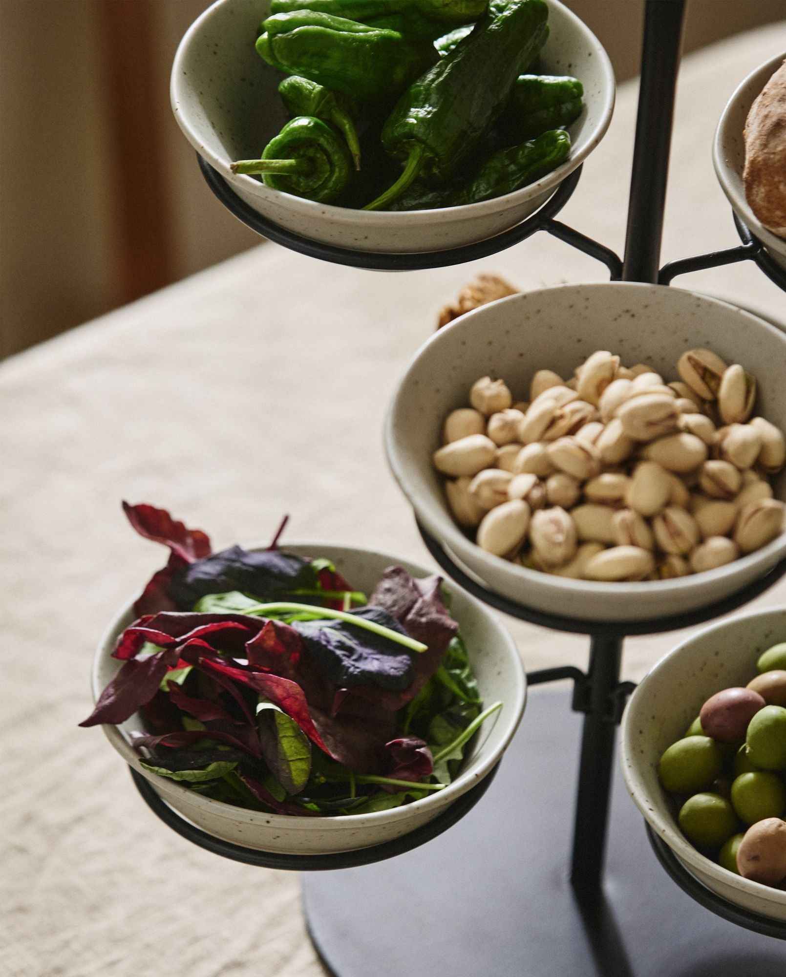 Nordal Primula Black Iron Serving Stand