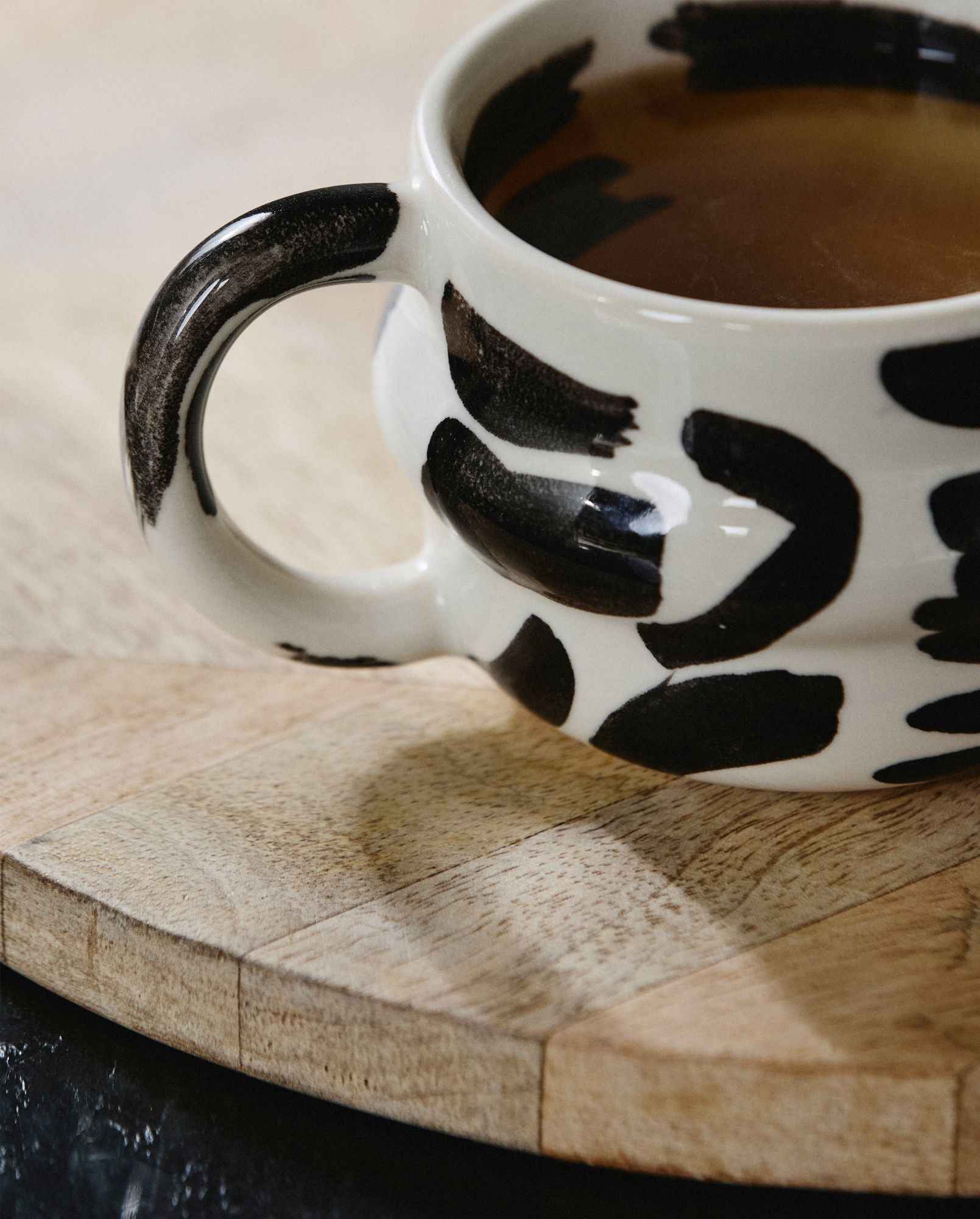 YSIA cup, colorblock - black/ivory