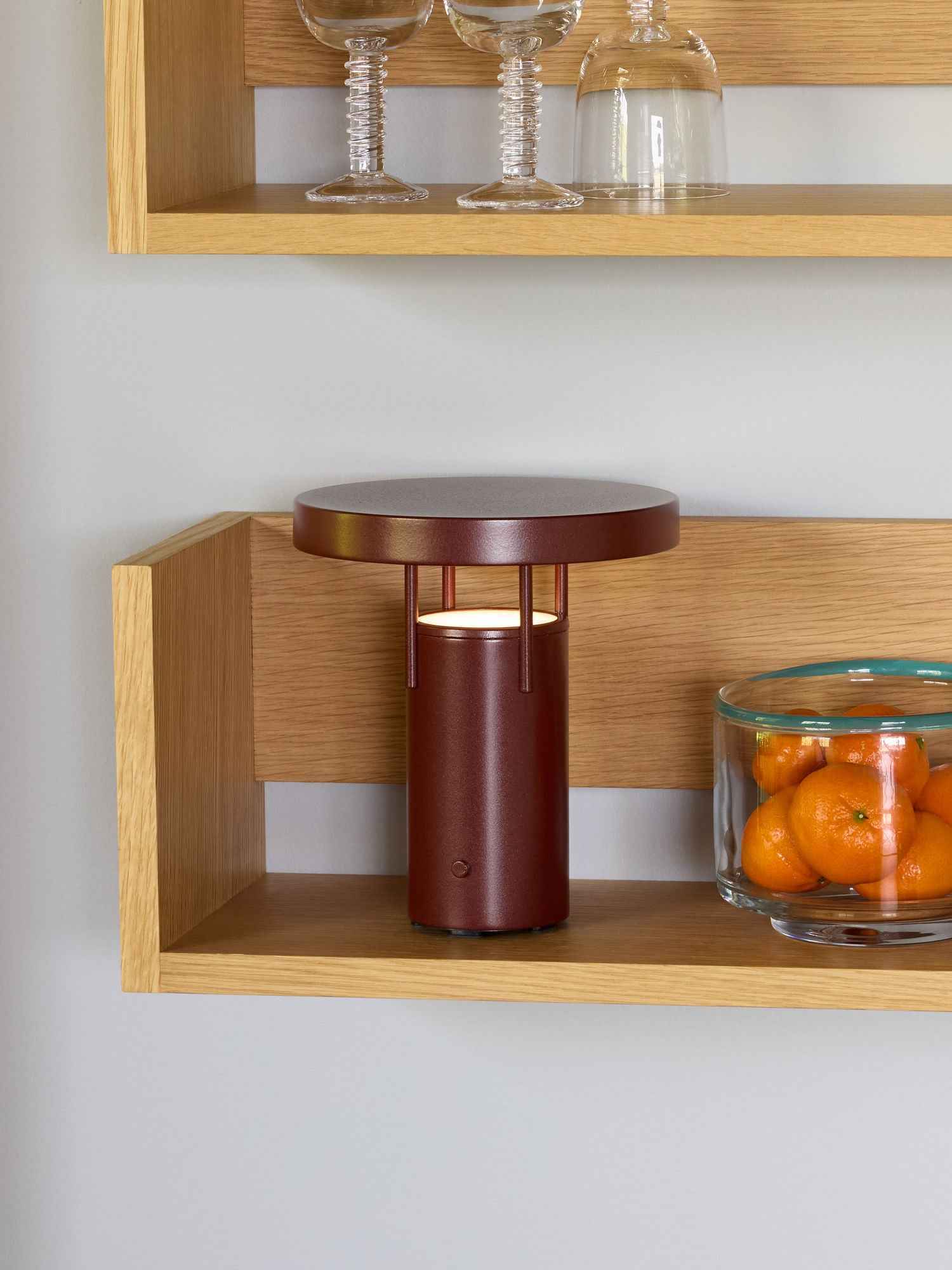 Hübsch BringMe Portable Lamp Mini Metallic Burgundy