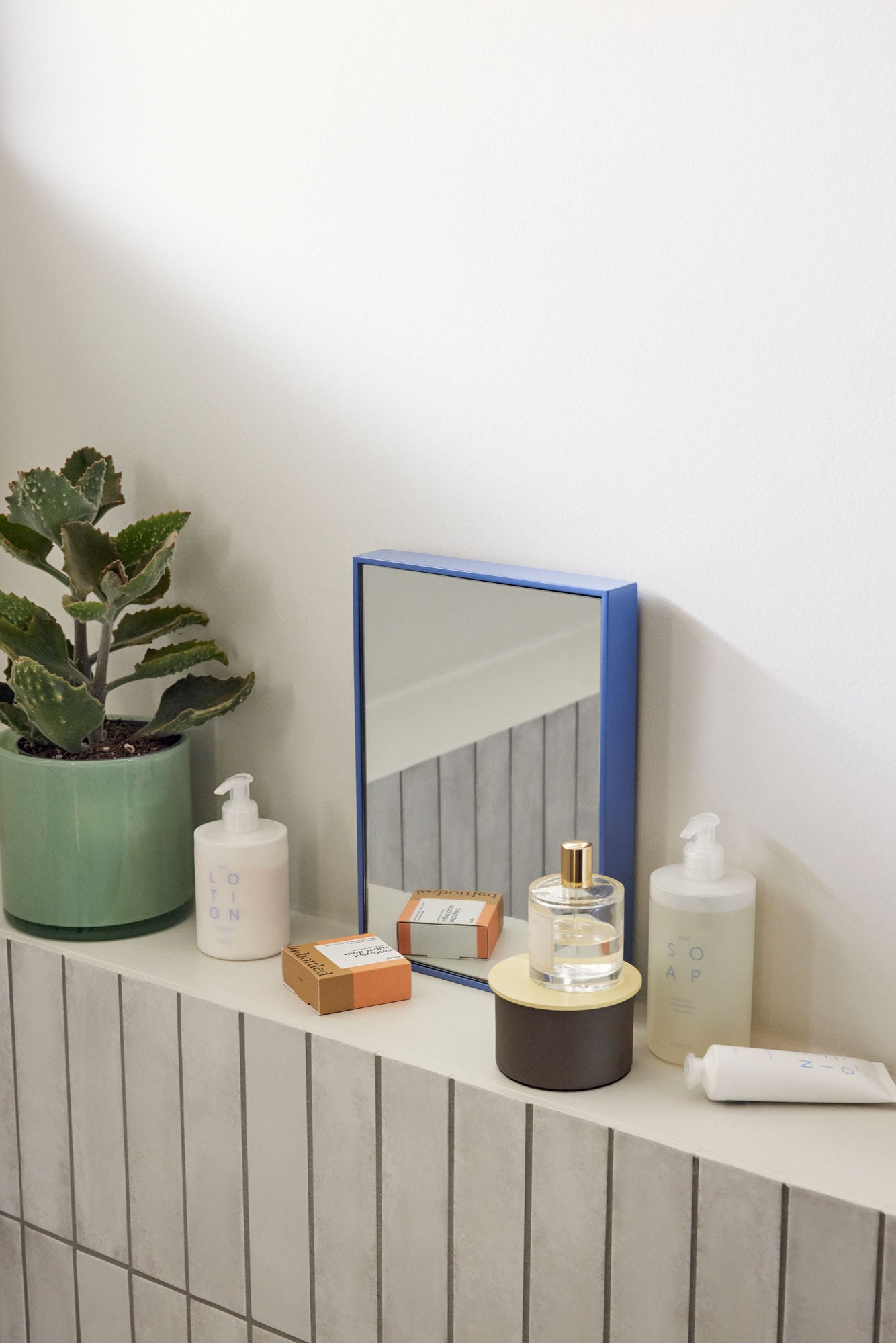 Shine Mirror Small Blue - Bambuá