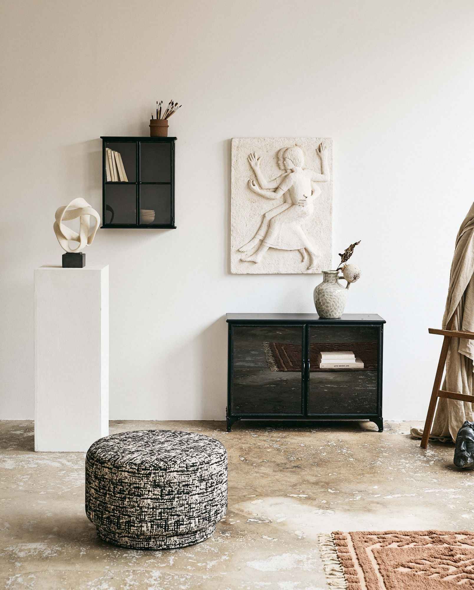 DOWNTOWN sideboard, black - Bambuá