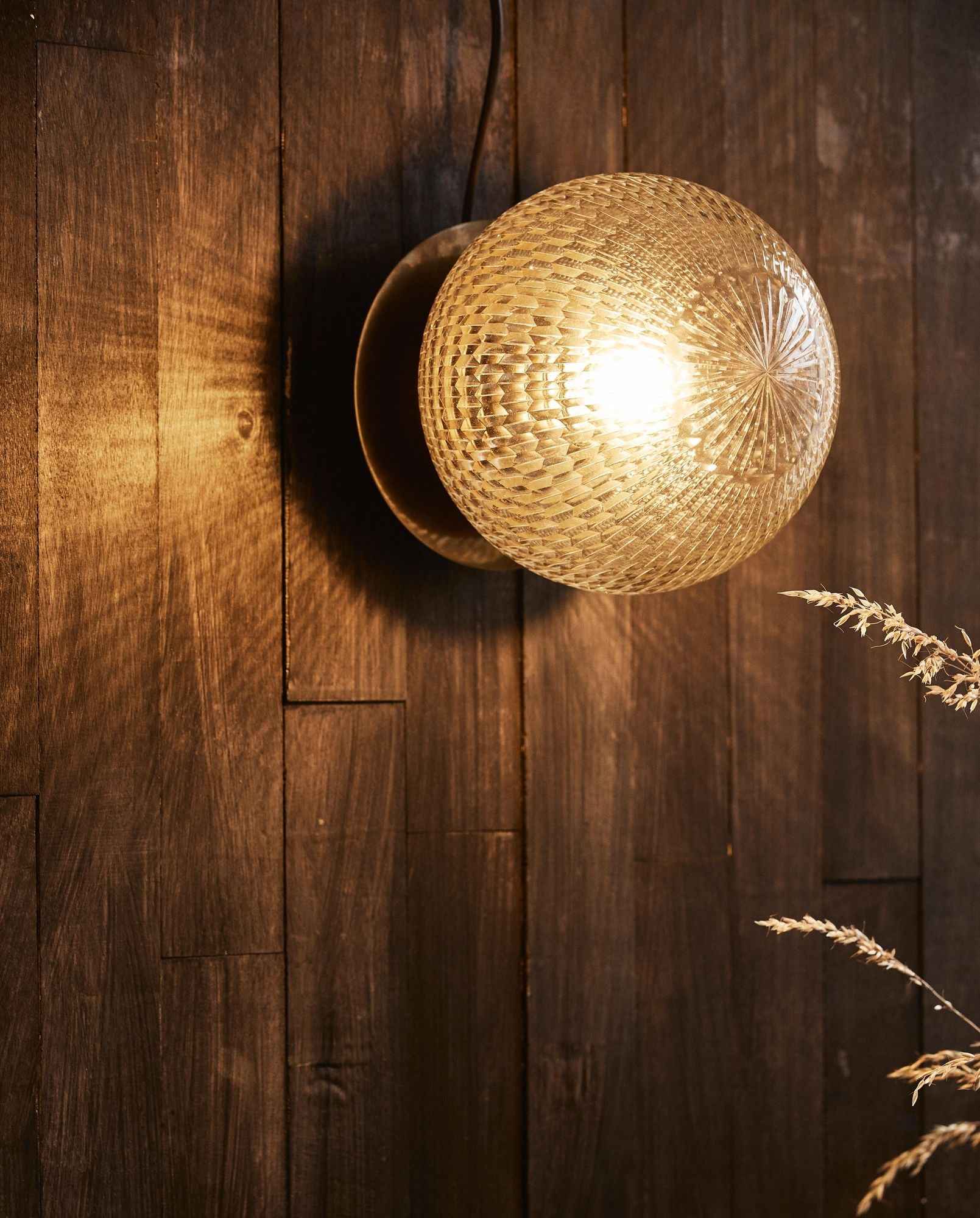 ZEUS outdoor wall lamp - golden finish - Bambuá