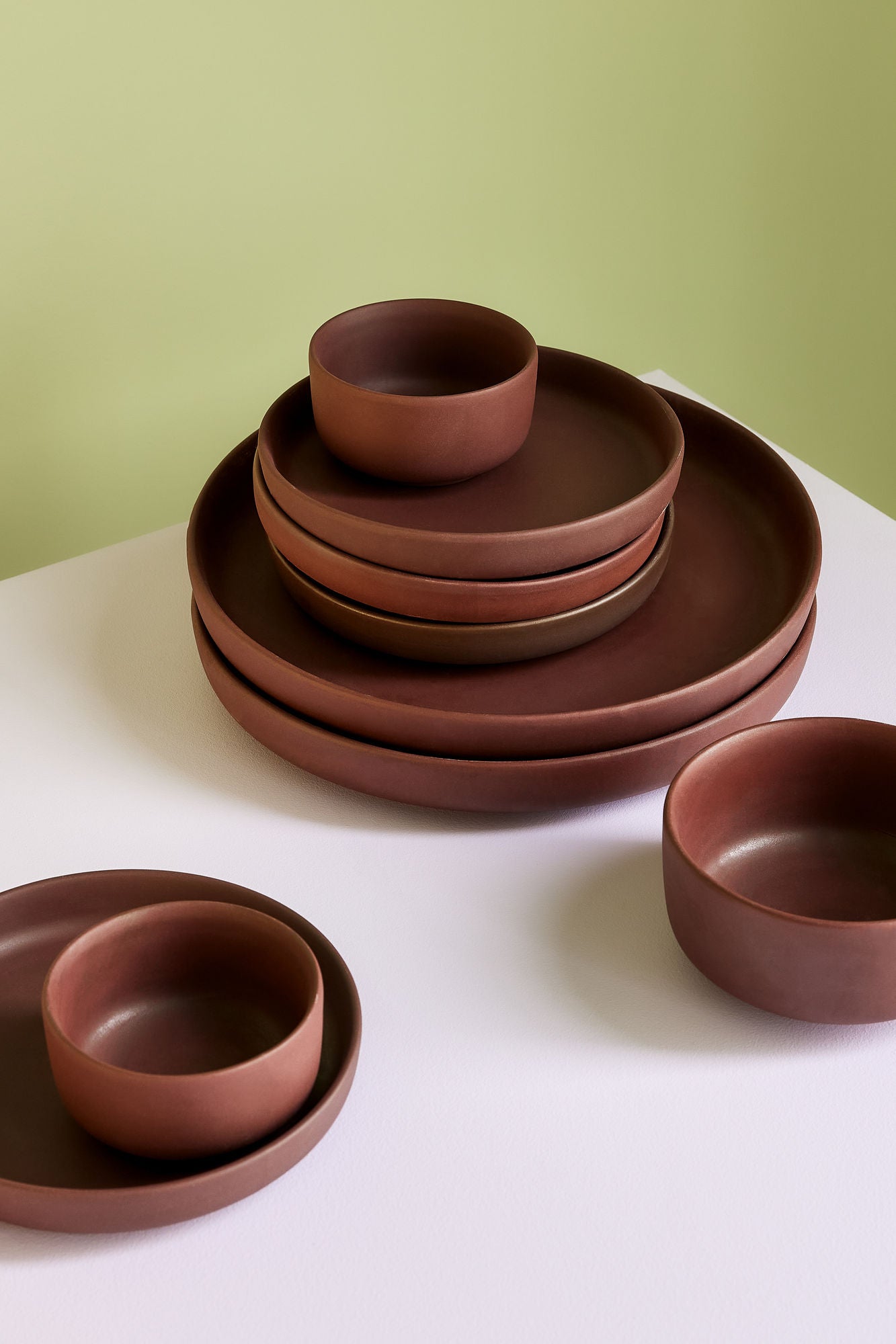 Clay Plates Brown (set of 2)
