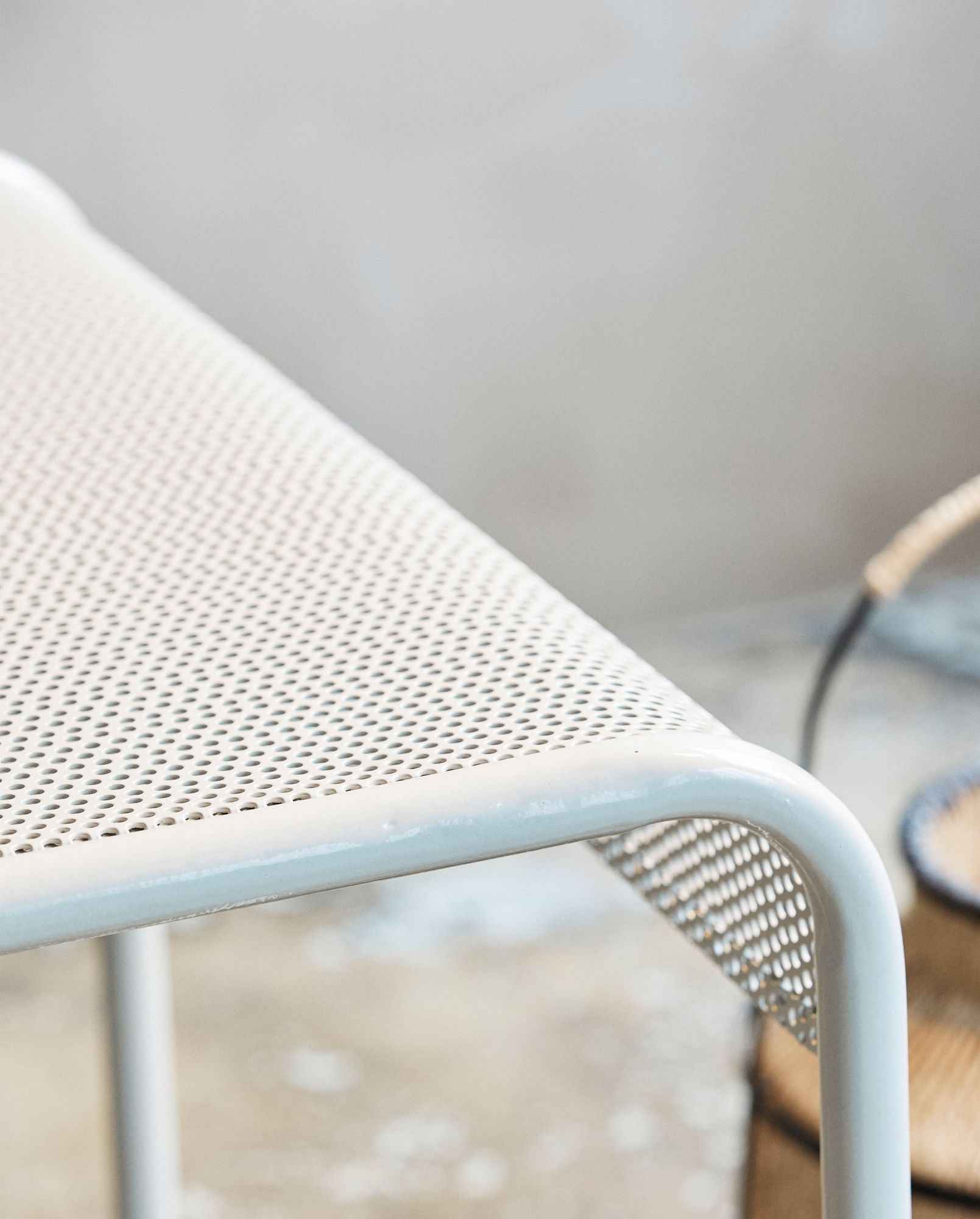 BRENTA outdoor table - ivory