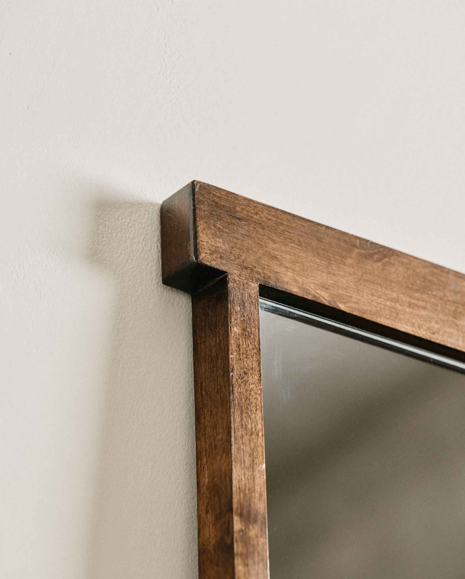 ARDEA mirror, S - stained birch wood - Bambuá