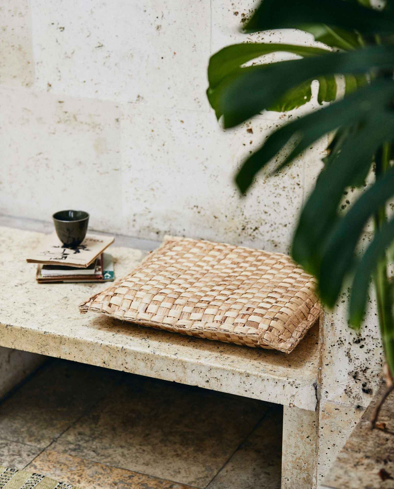 DUBNE floor cushion - Bambuá