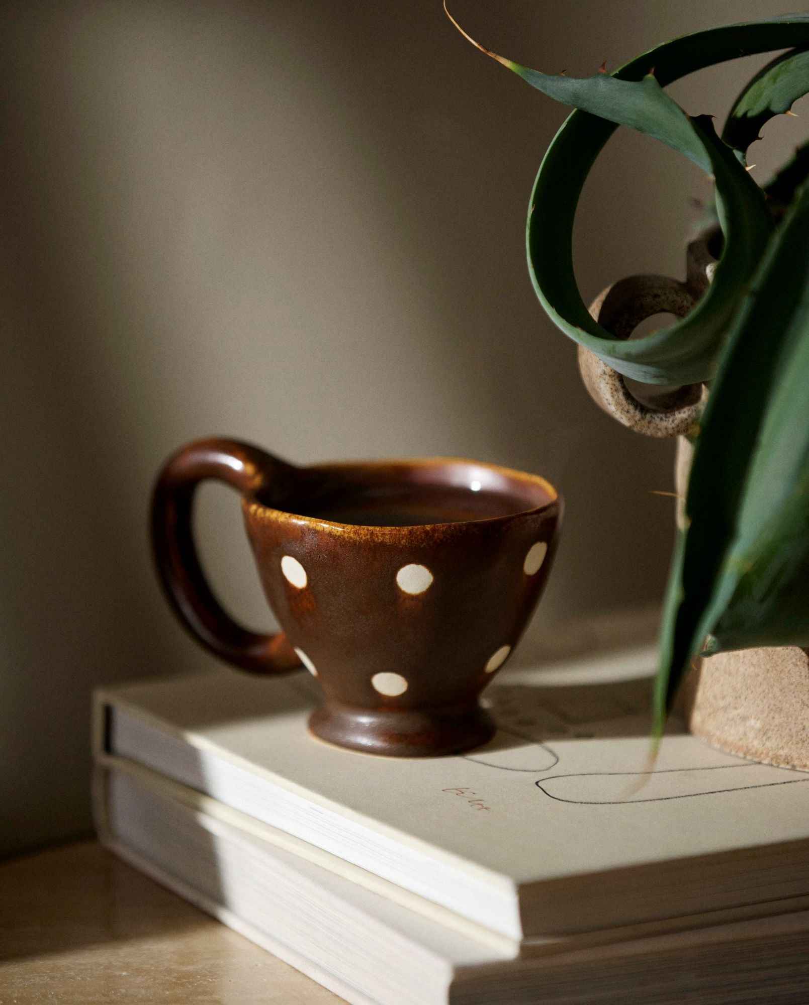 Atelier FORMA - ZINA cup w. handle - Bambuá