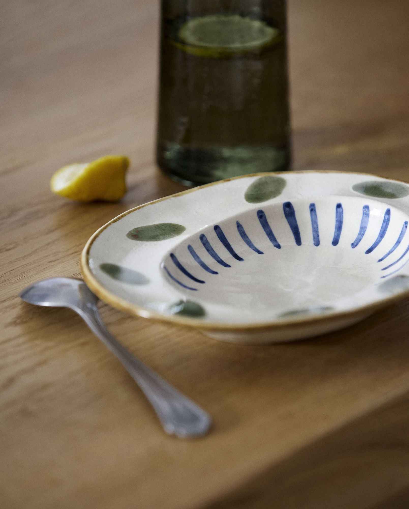 Atelier FORMA - OLEA plate - Bambuá