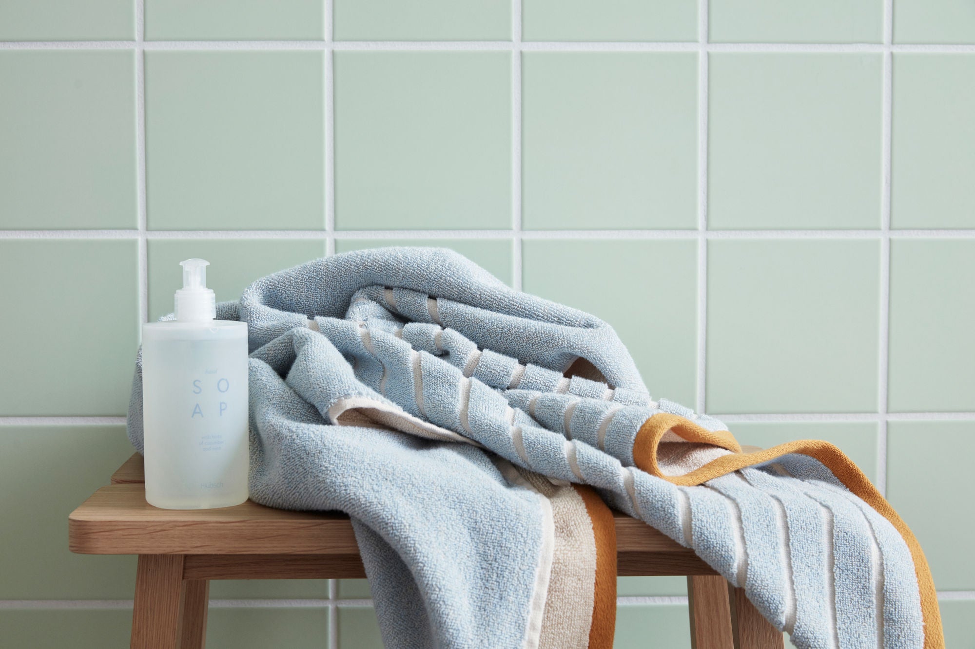 Ground Stool Natural