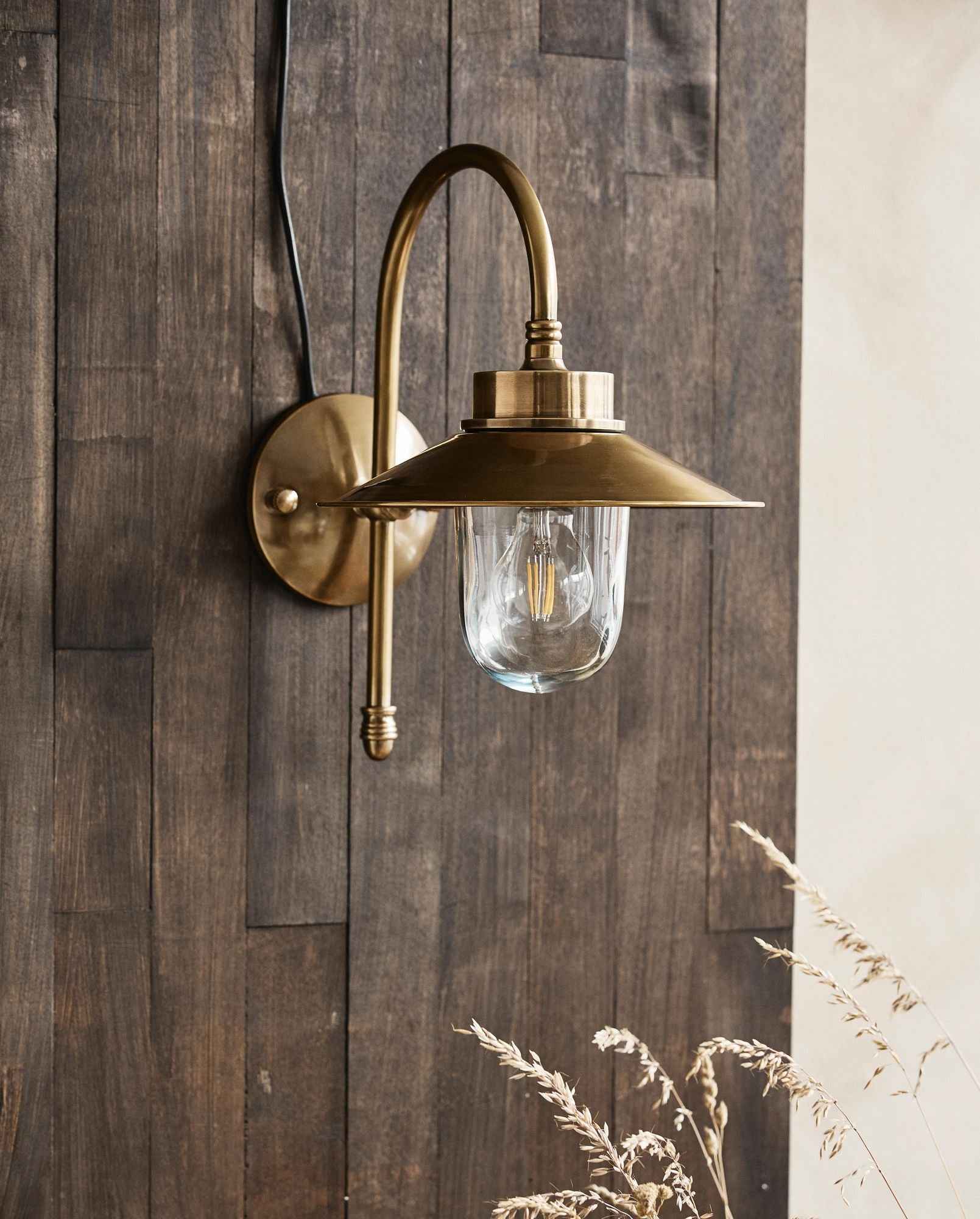 LASON wall lamp, outdoor - brass - Bambuá
