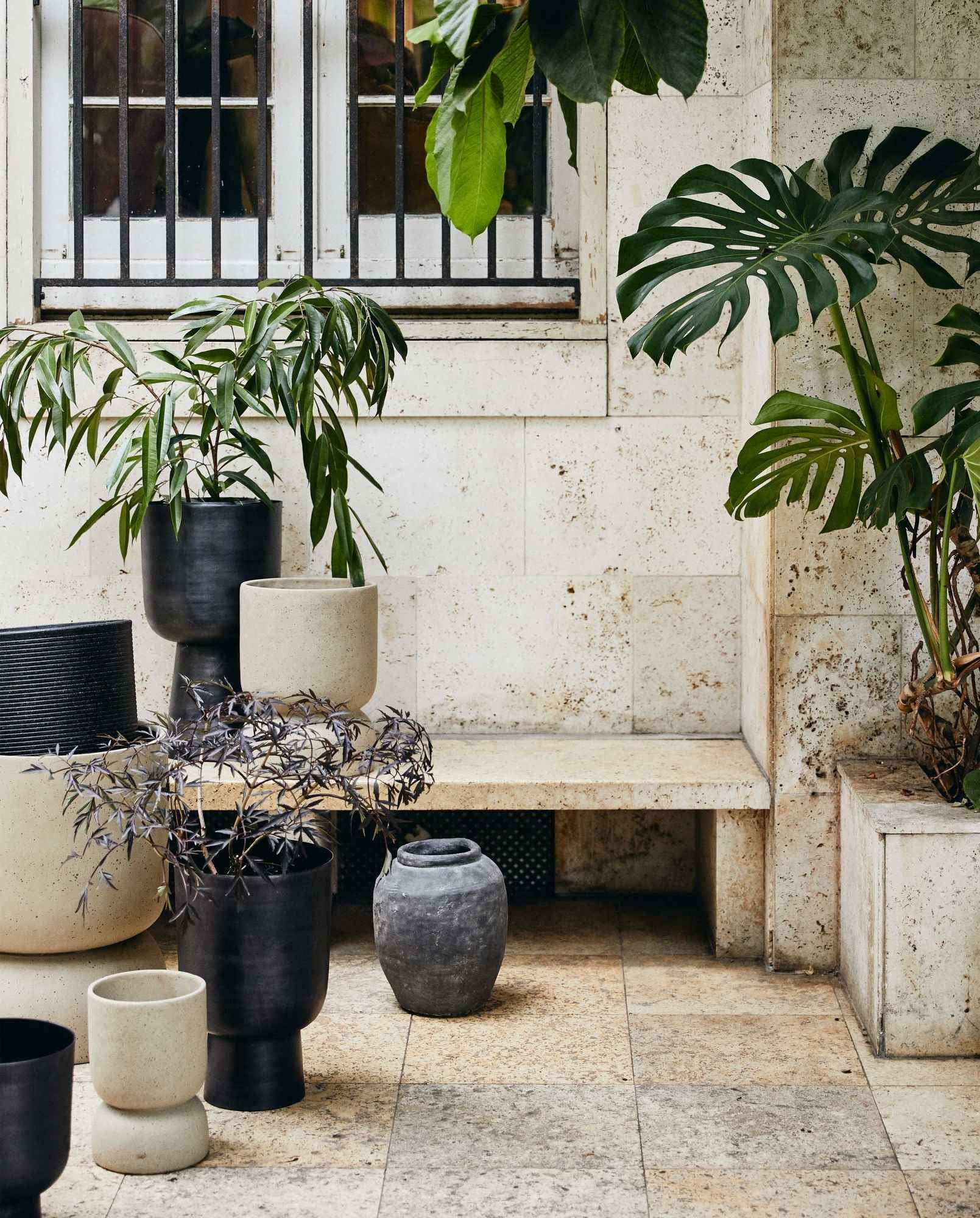 GALOA planter, M - anthracite - Bambuá