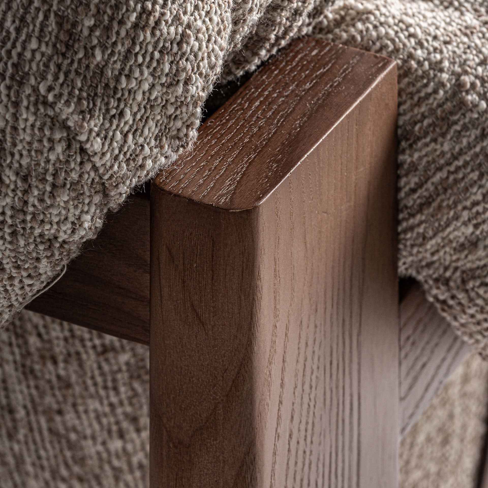 Uznach Arm Chair - Bambuá