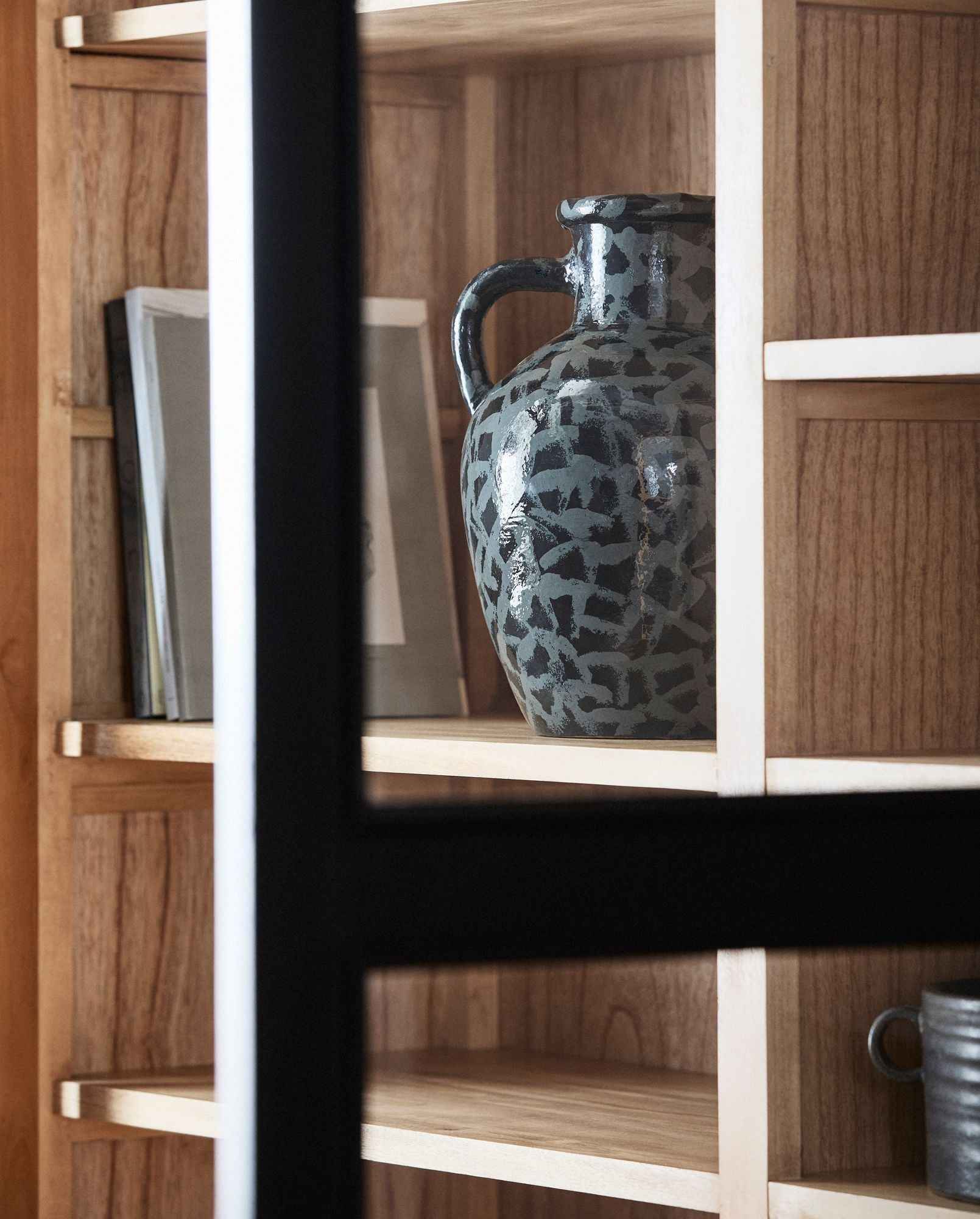 BATAM vase, glazed - black - Bambuá