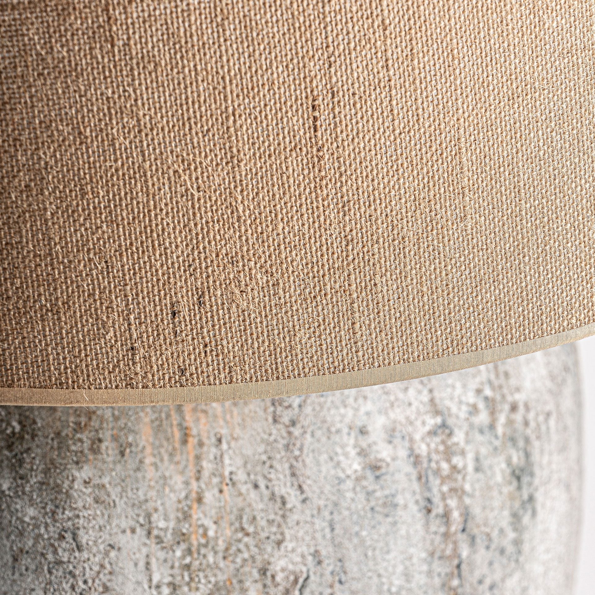 Yrsa Table Lamp
