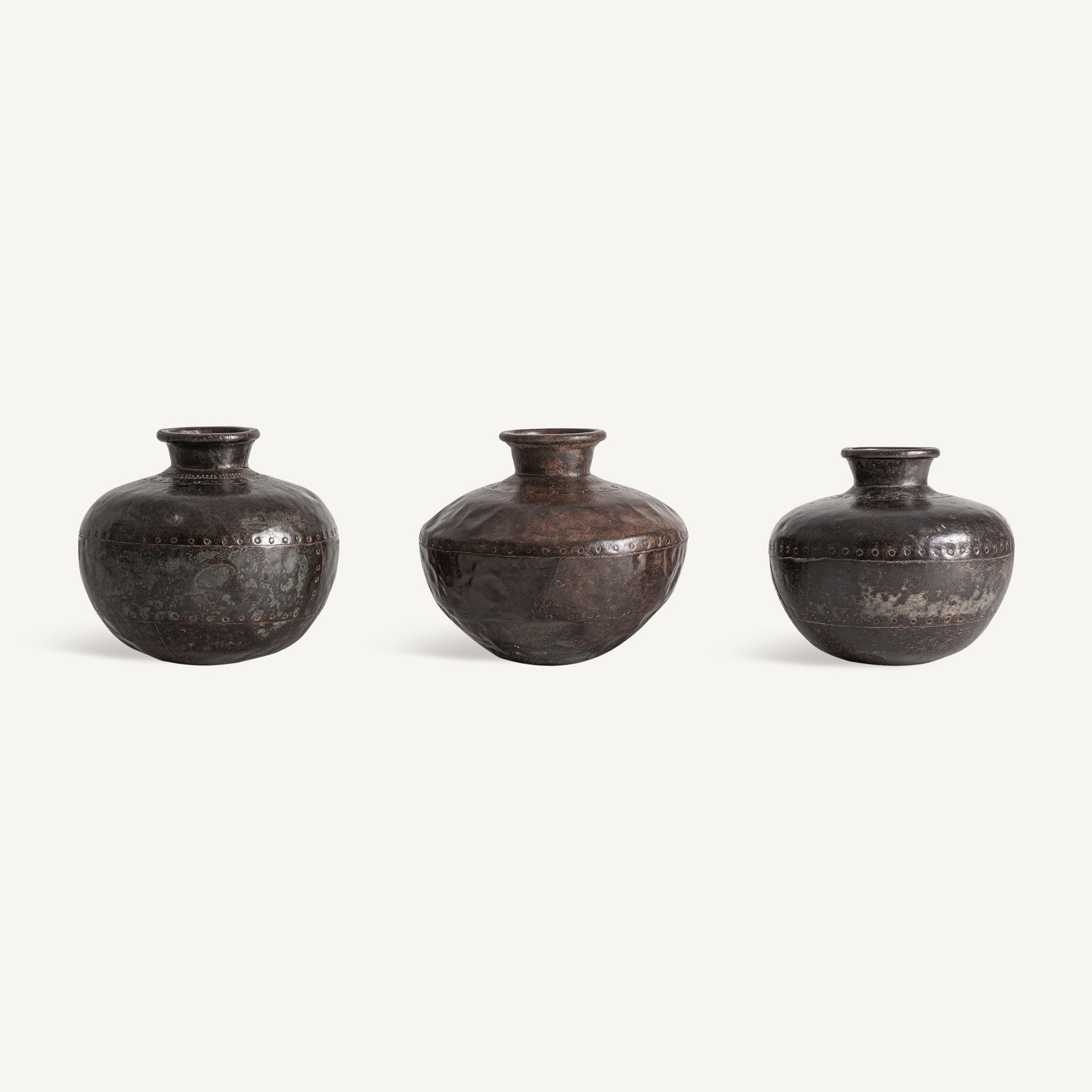 Mahe Vase