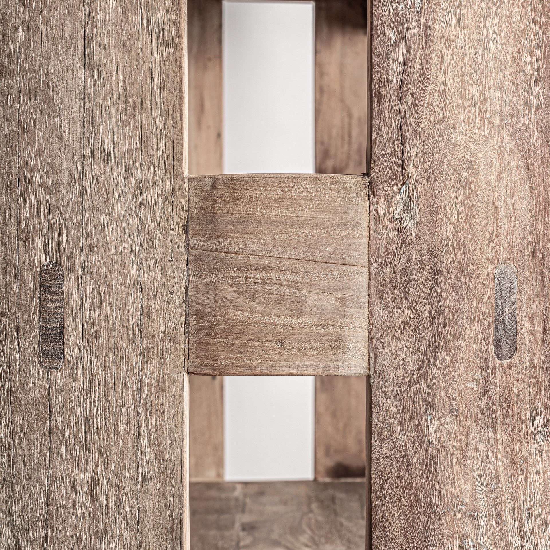 Helmond Bookcase