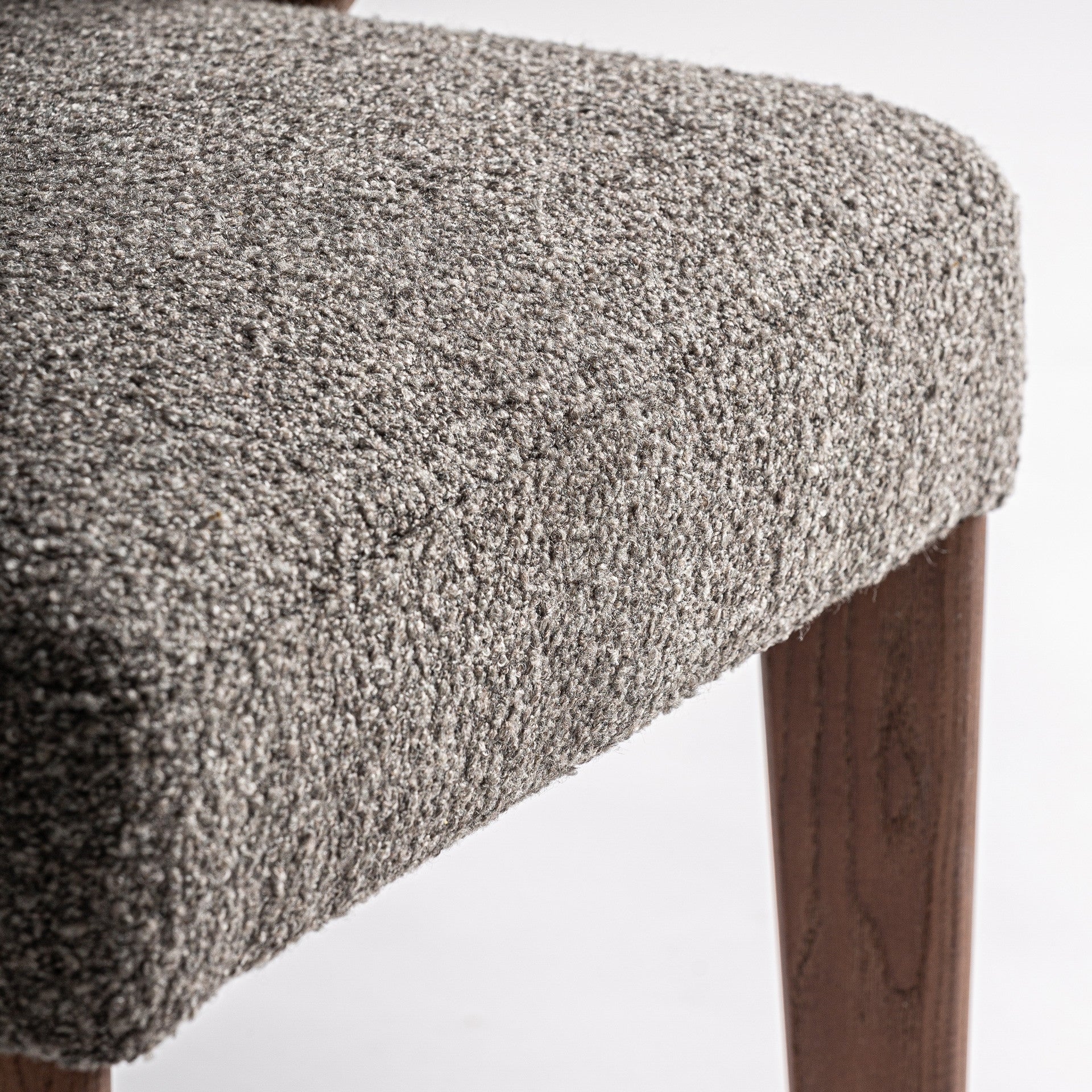 Veney Chair