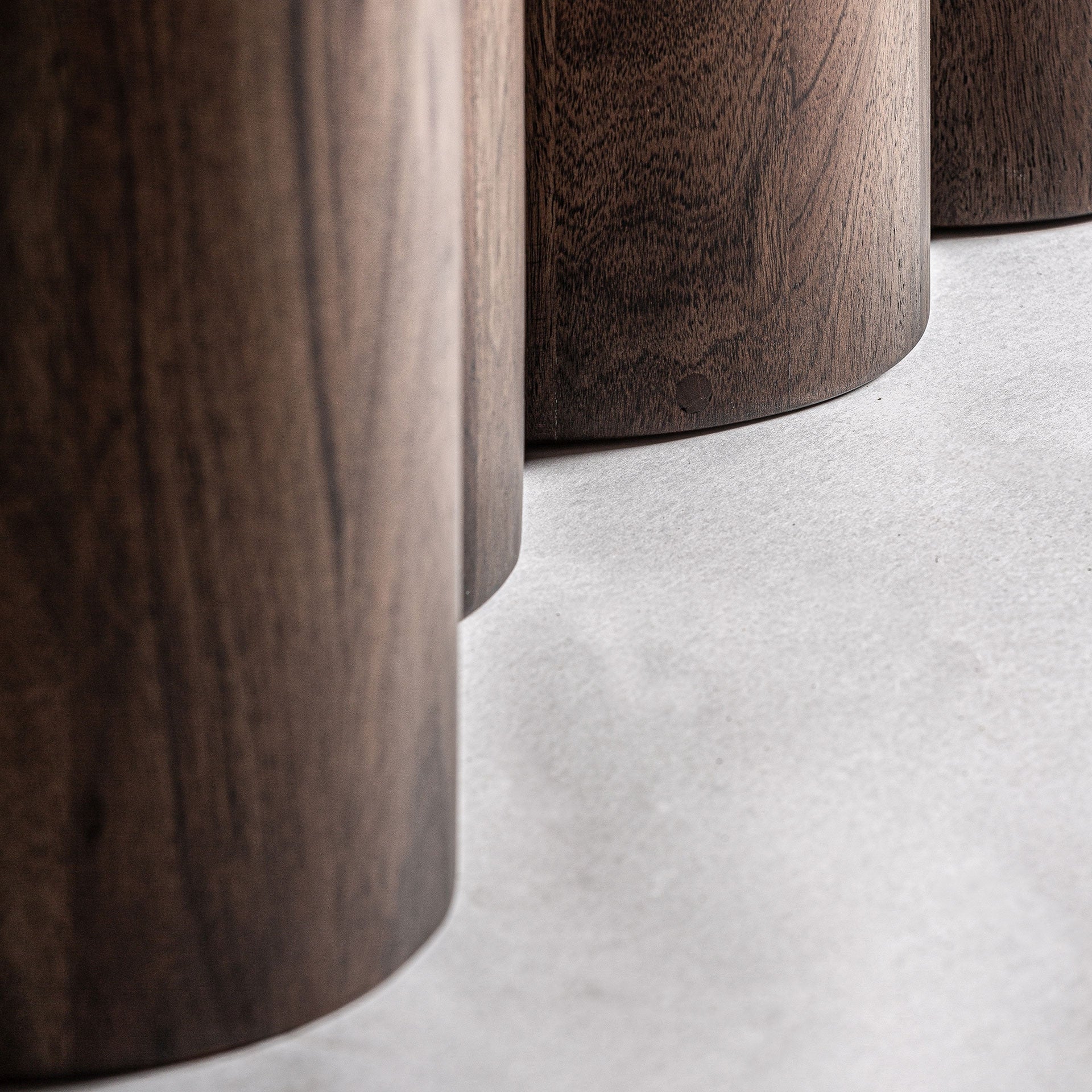 Beke Dining Table